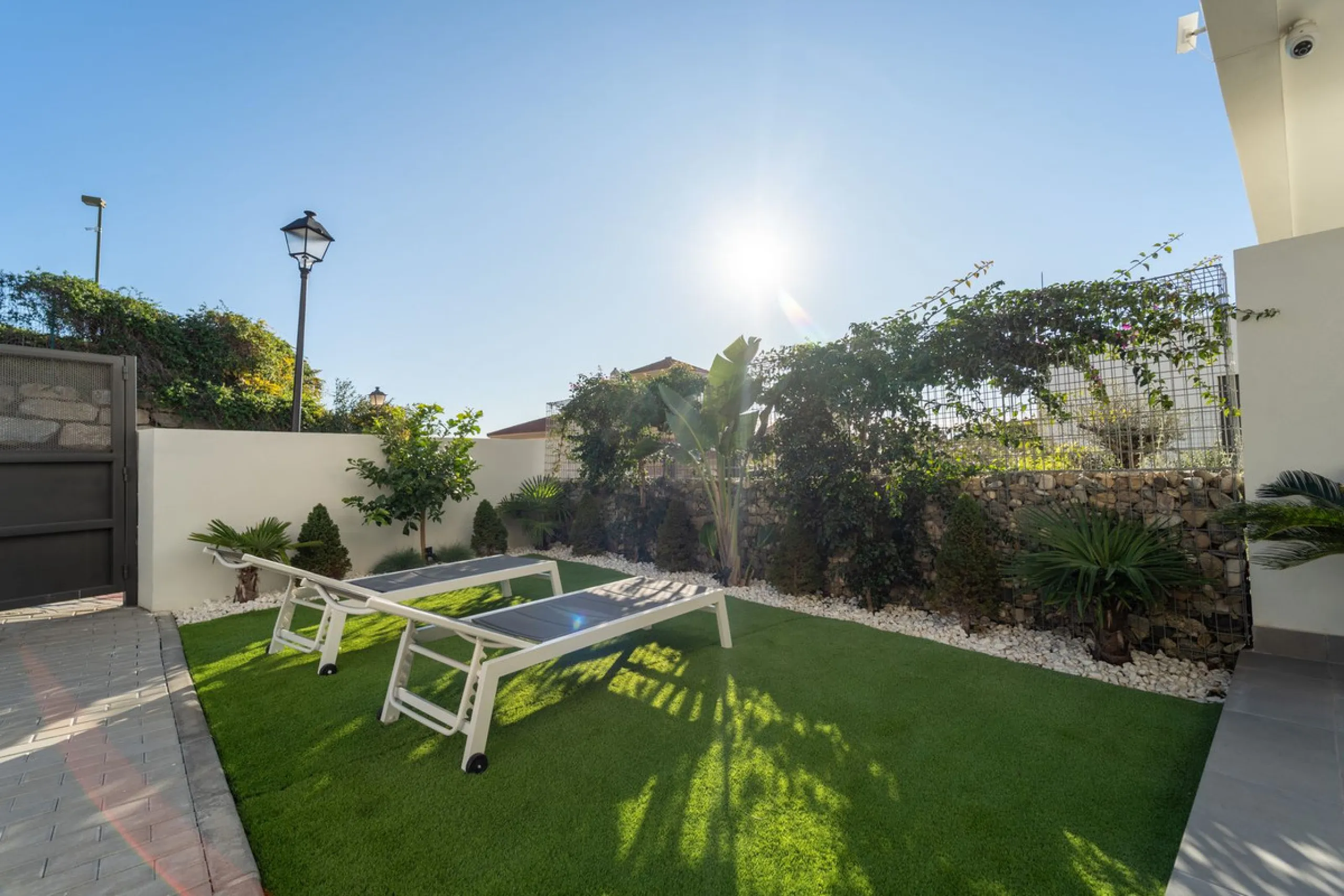 Significant price reduction from 690,000 euros to 649,000 euros.