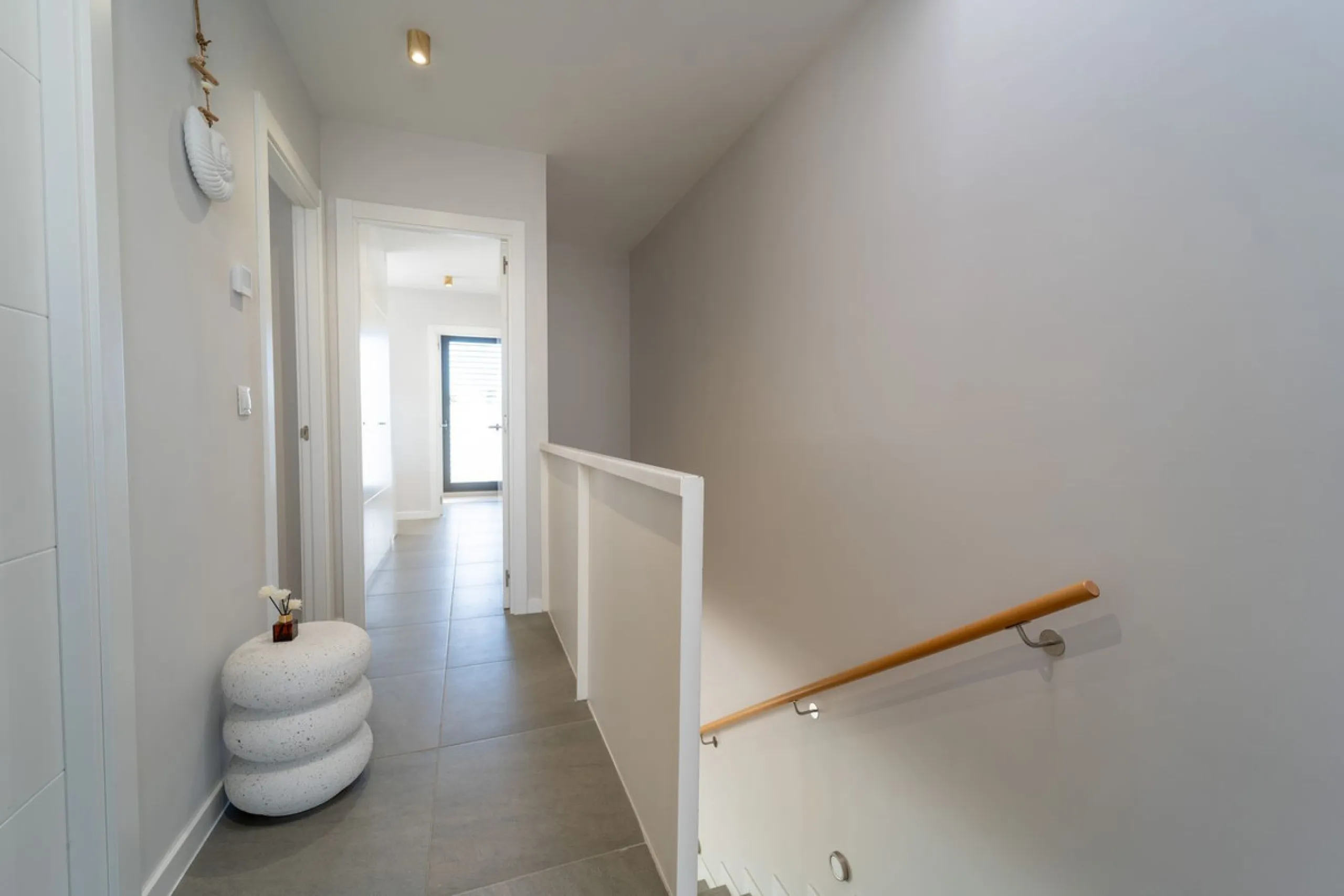 Significant price reduction from 690,000 euros to 649,000 euros.