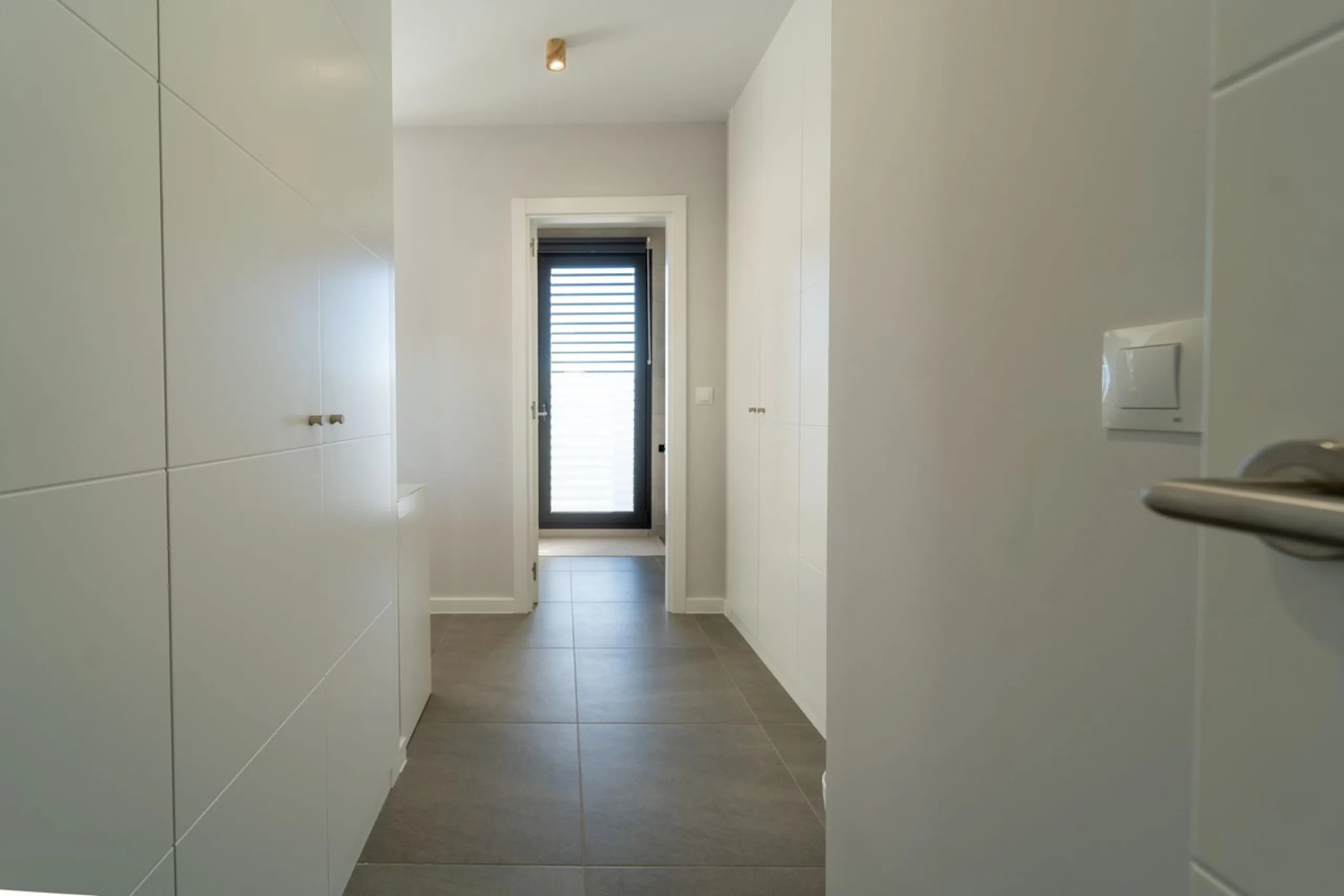 Significant price reduction from 690,000 euros to 649,000 euros.