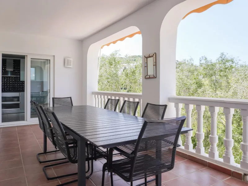 Spacious Luxury Villa