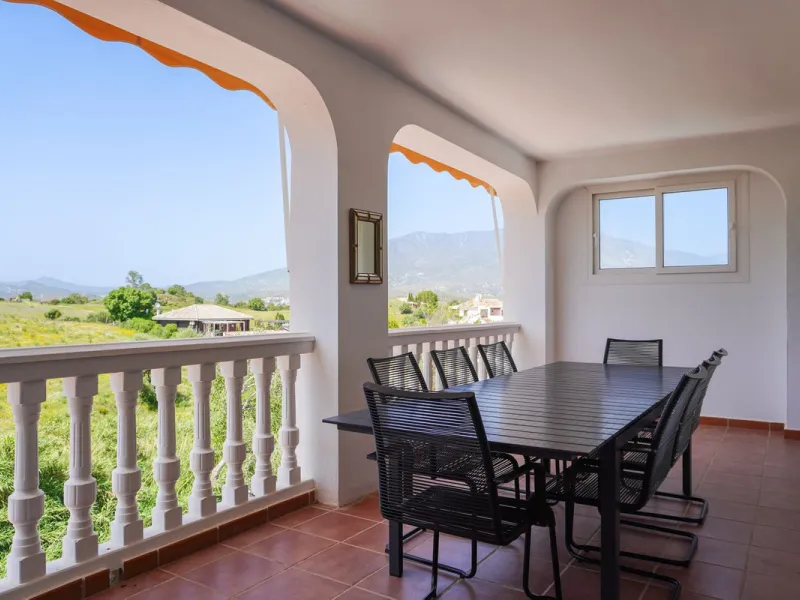 Spacious Luxury Villa