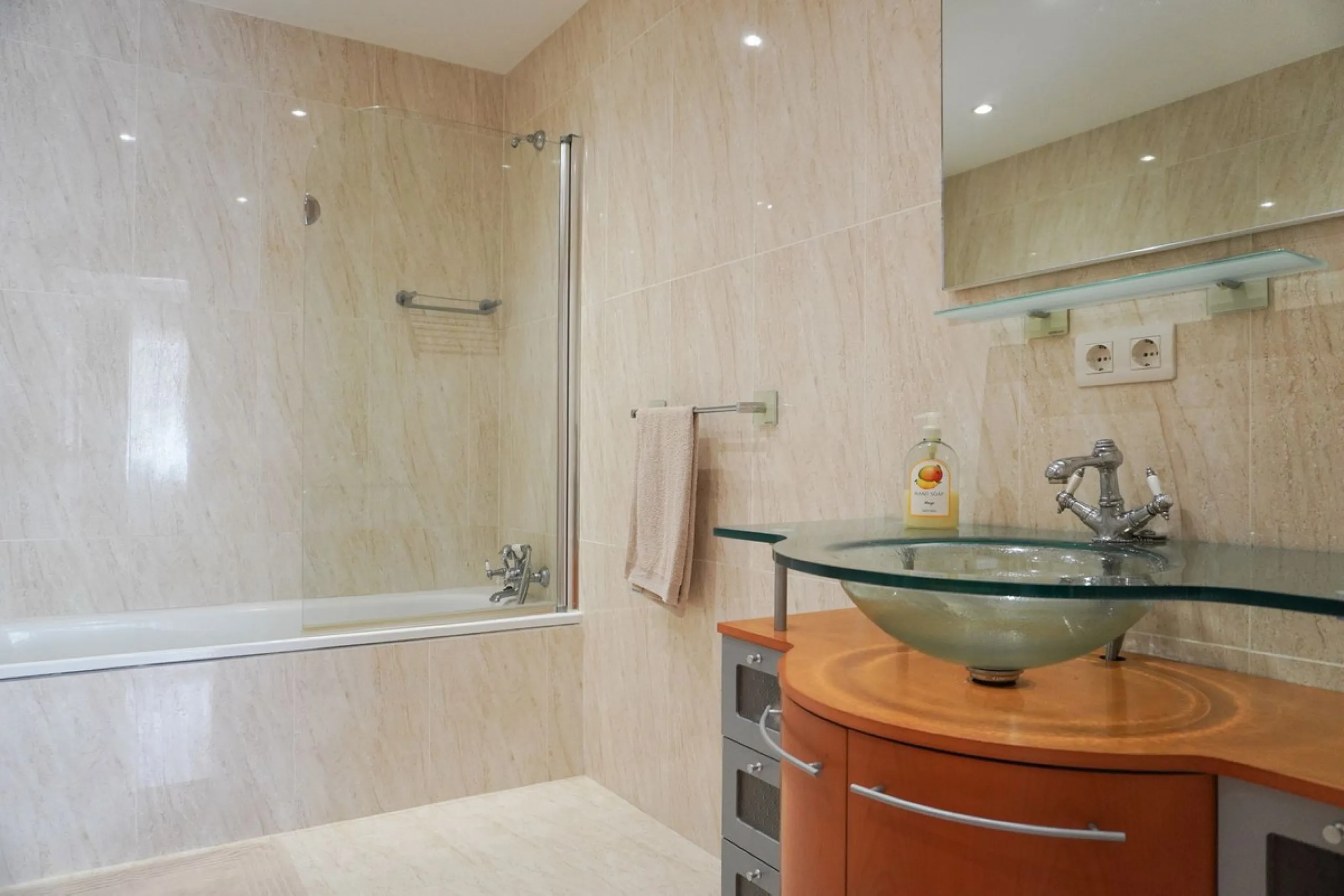 Spacious Luxury Villa