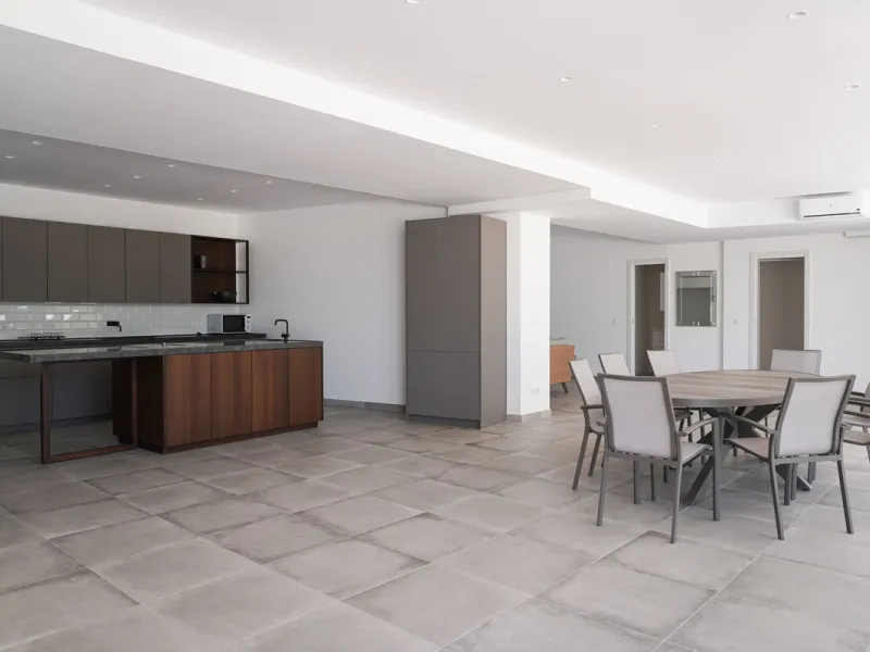 Spacious Luxury Villa
