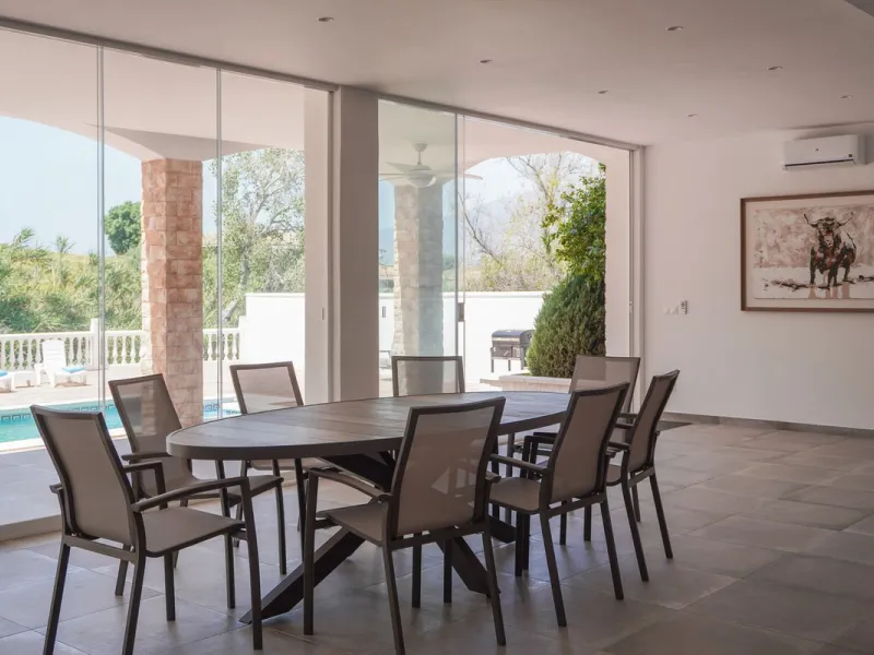 Spacious Luxury Villa