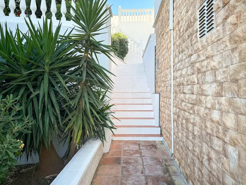 Spacious Luxury Villa