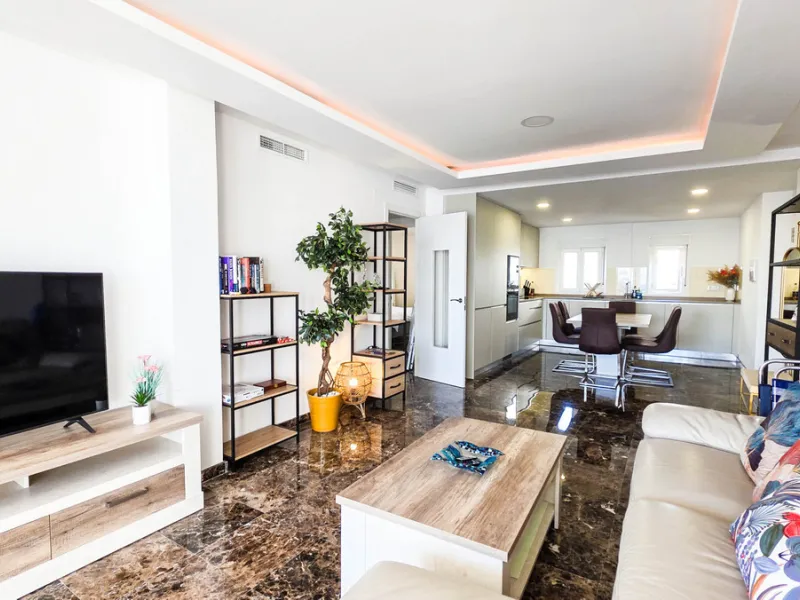 Apartment - Middle Floor Apartment в продаже в Manilva, Málaga. В доме 2 спален и 2 ванных комнат. Площадь дома 80 м²