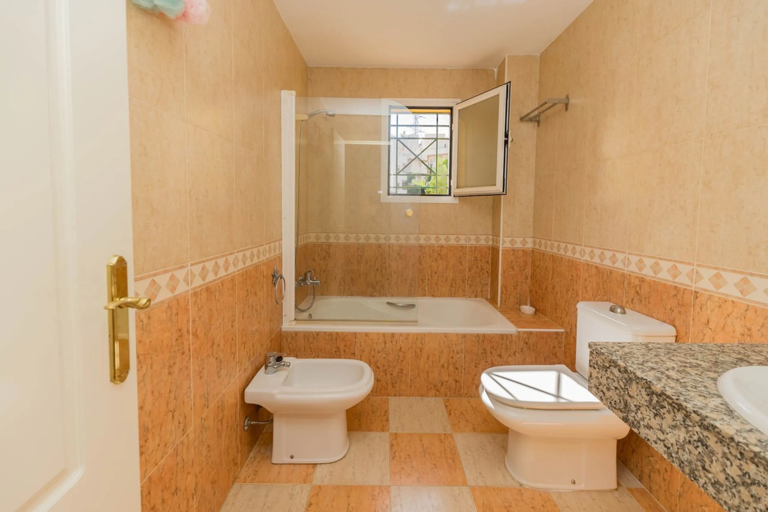 Your Oasis on the Costa del Sol: Luxury and Comfort Within Reach