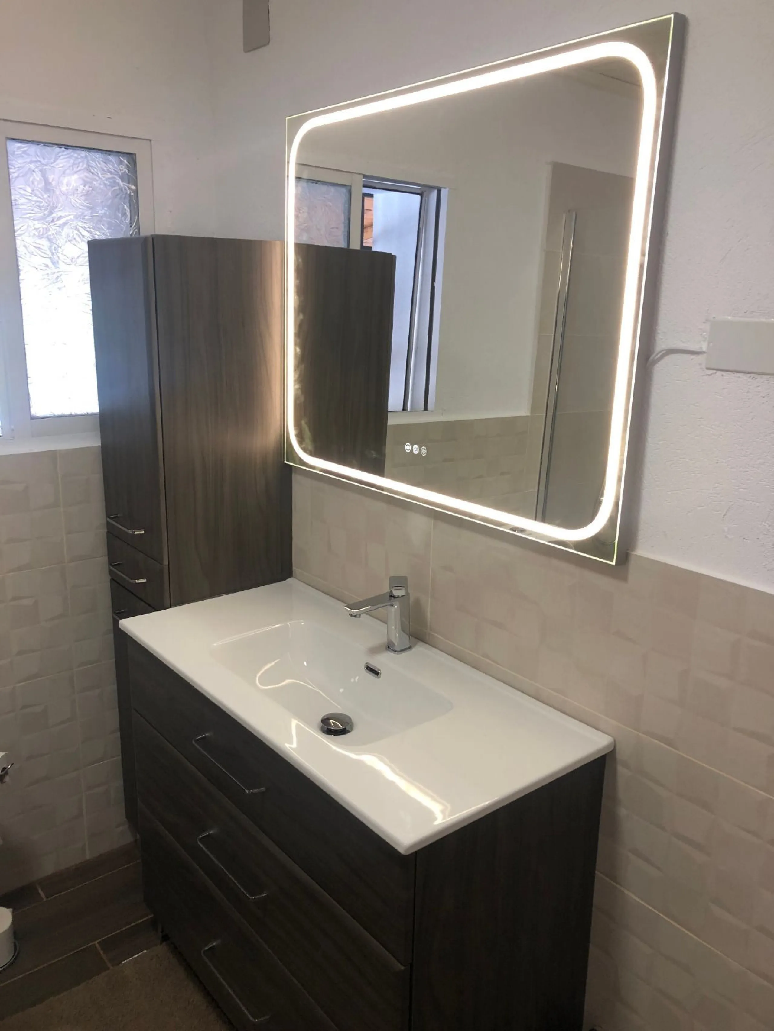 House - Detached Villa в продаже в La Viñuela, Málaga. В доме 2 спален и 1 ванных комнат. Площадь дома 101 м². Площадь участка 600 м²