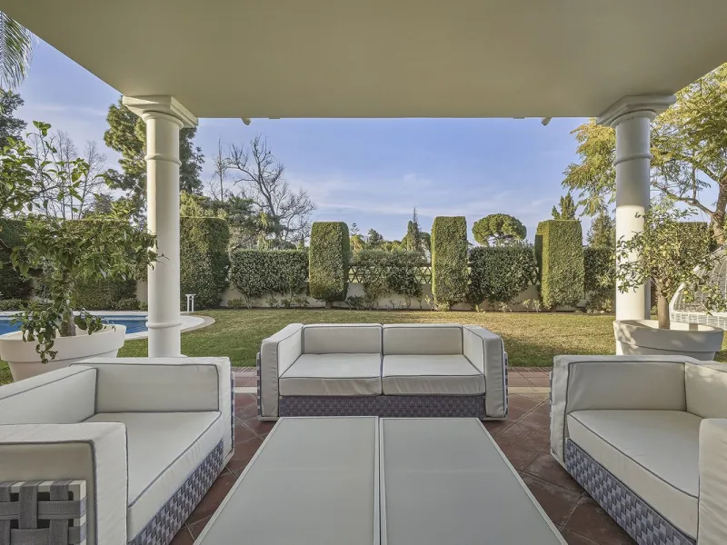 Villa for sale , Frontline golf, Guadalmina Alta, Marbella