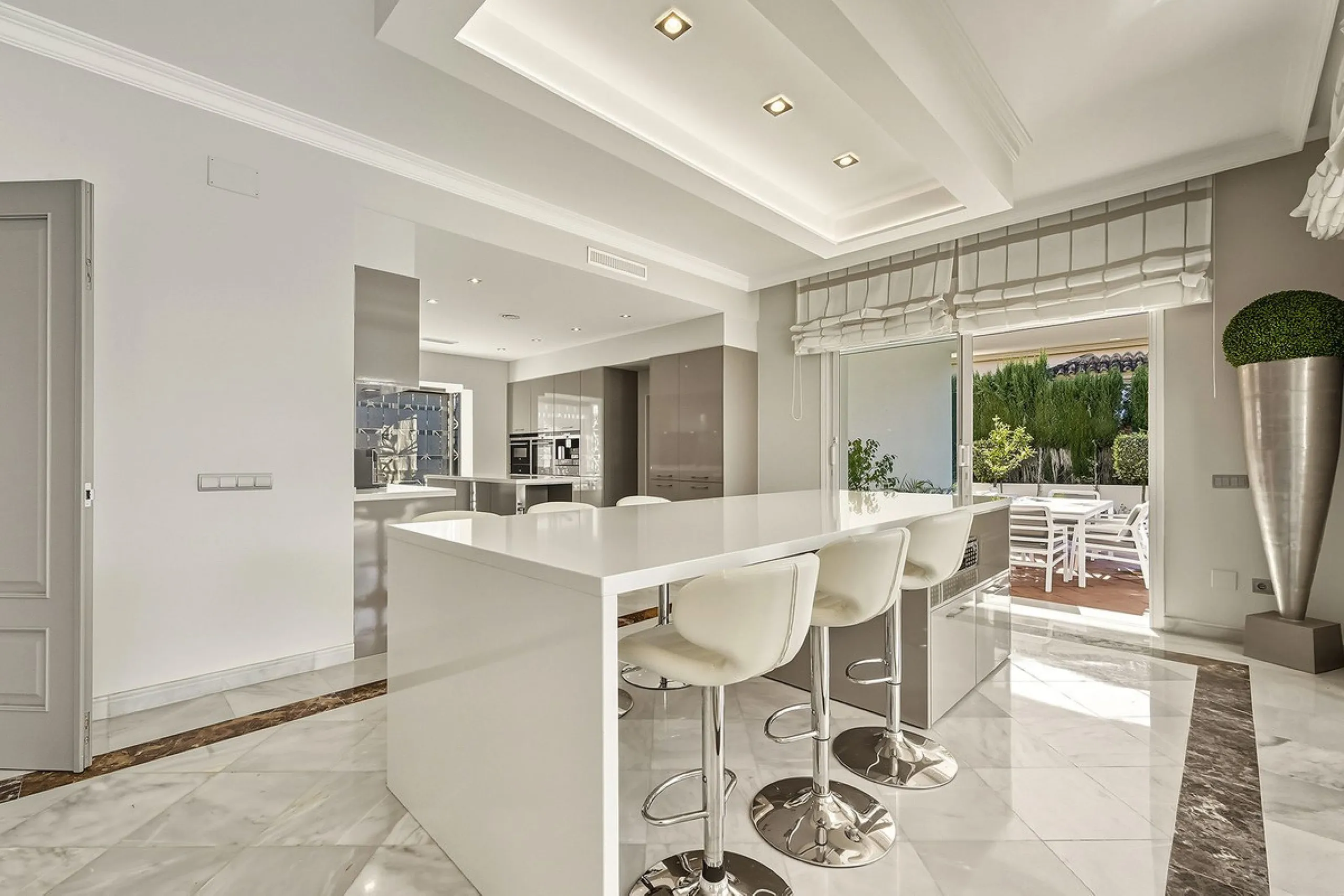 Villa for sale , Frontline golf, Guadalmina Alta, Marbella