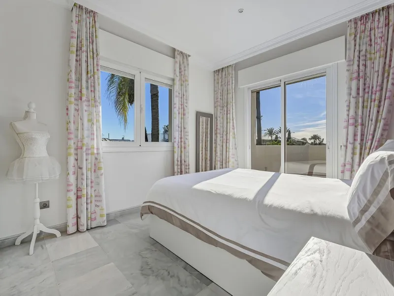 Villa for sale , Frontline golf, Guadalmina Alta, Marbella