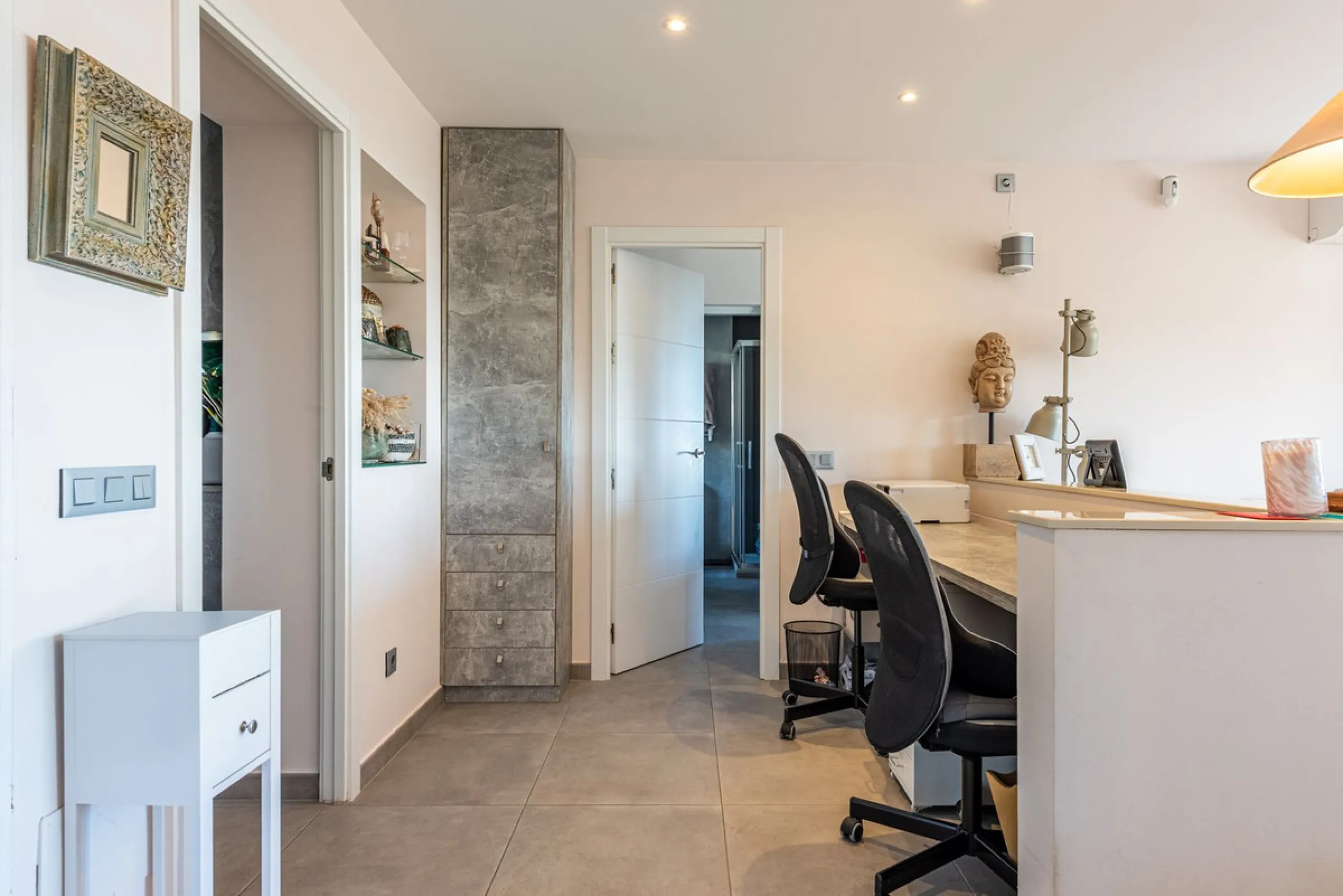 Apartment - Penthouse в продаже в Puerto de la Torre, Málaga. В доме 2 спален и 2 ванных комнат. Площадь дома 109 м²