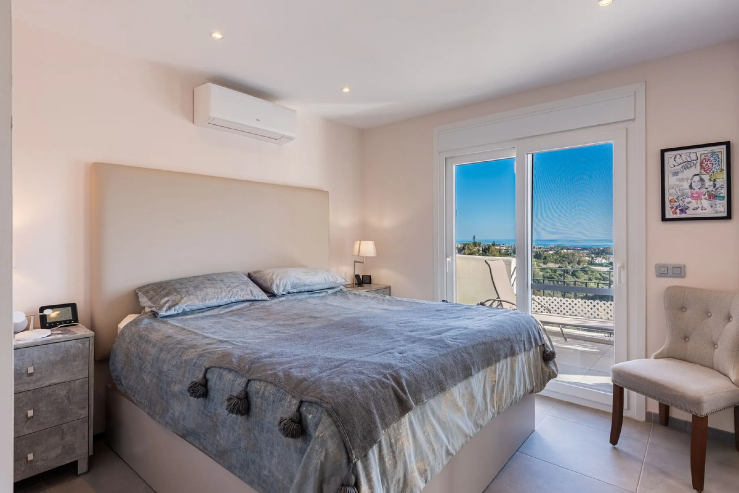 Apartment - Penthouse в продаже в Puerto de la Torre, Málaga. В доме 2 спален и 2 ванных комнат. Площадь дома 109 м²