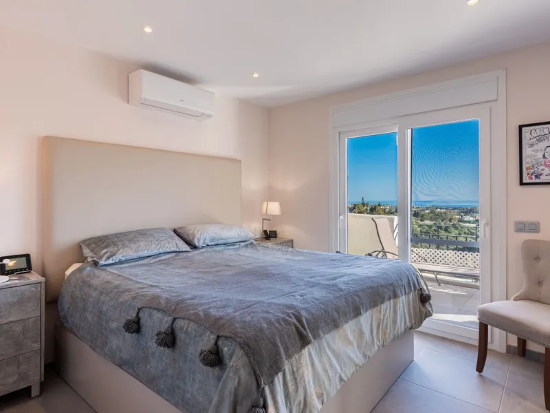 Apartment - Penthouse в продаже в Puerto de la Torre, Málaga. В доме 2 спален и 2 ванных комнат. Площадь дома 109 м²