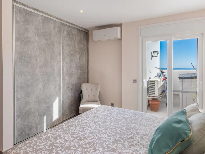 Apartment - Penthouse в продаже в Puerto de la Torre, Málaga. В доме 2 спален и 2 ванных комнат. Площадь дома 109 м²