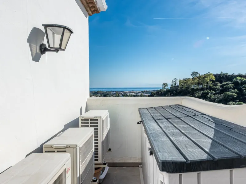 Apartment - Penthouse в продаже в Puerto de la Torre, Málaga. В доме 2 спален и 2 ванных комнат. Площадь дома 109 м²