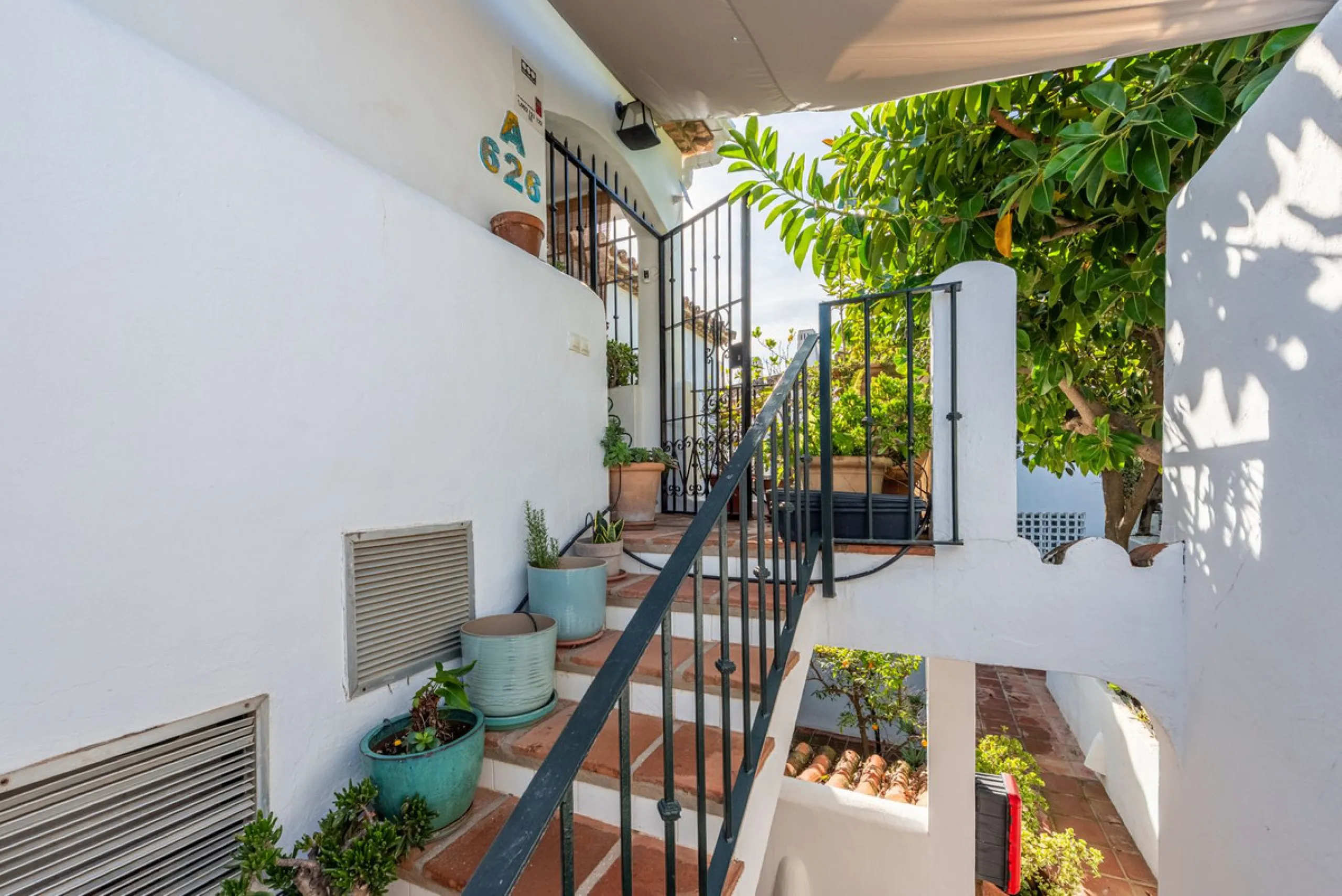 Apartment - Penthouse в продаже в Puerto de la Torre, Málaga. В доме 2 спален и 2 ванных комнат. Площадь дома 109 м²