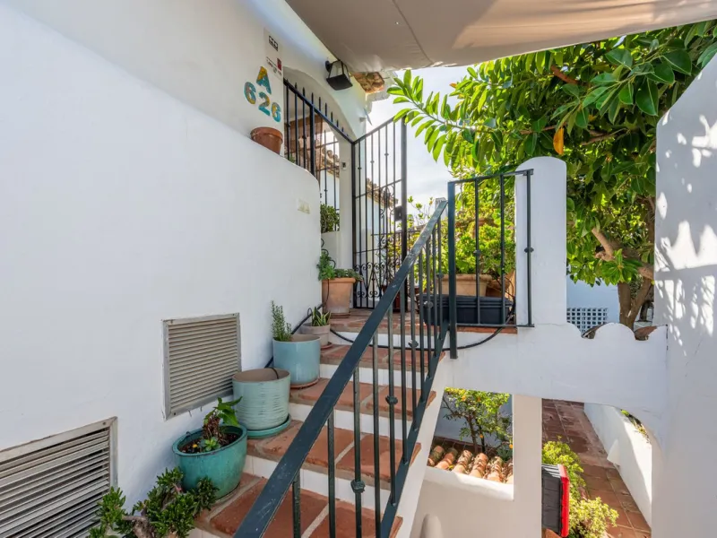 Apartment - Penthouse в продаже в Puerto de la Torre, Málaga. В доме 2 спален и 2 ванных комнат. Площадь дома 109 м²