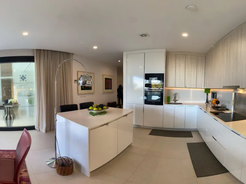 Contemporary Elegance at Finca Cortesin – Luxury Golf-Front Duplex