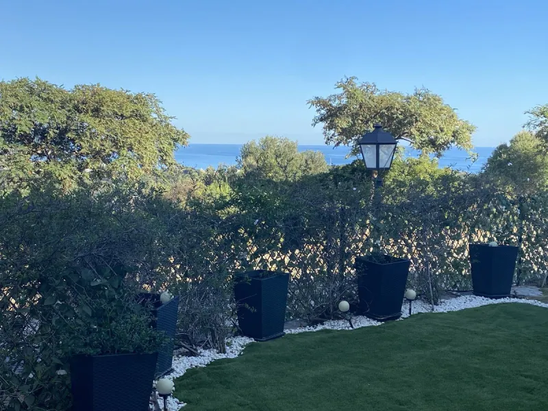 Contemporary Elegance at Finca Cortesin – Luxury Golf-Front Duplex