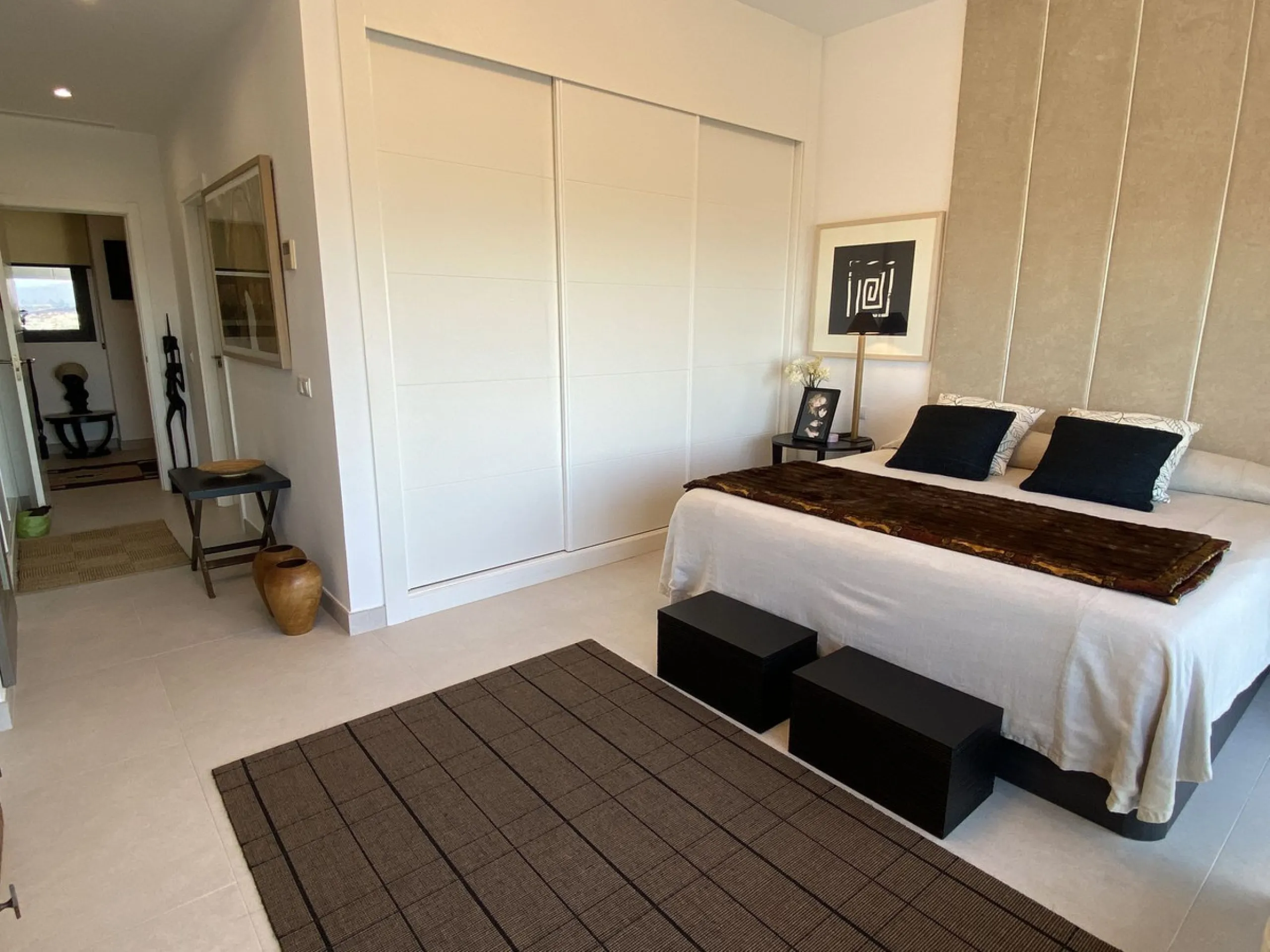 Contemporary Elegance at Finca Cortesin – Luxury Golf-Front Duplex