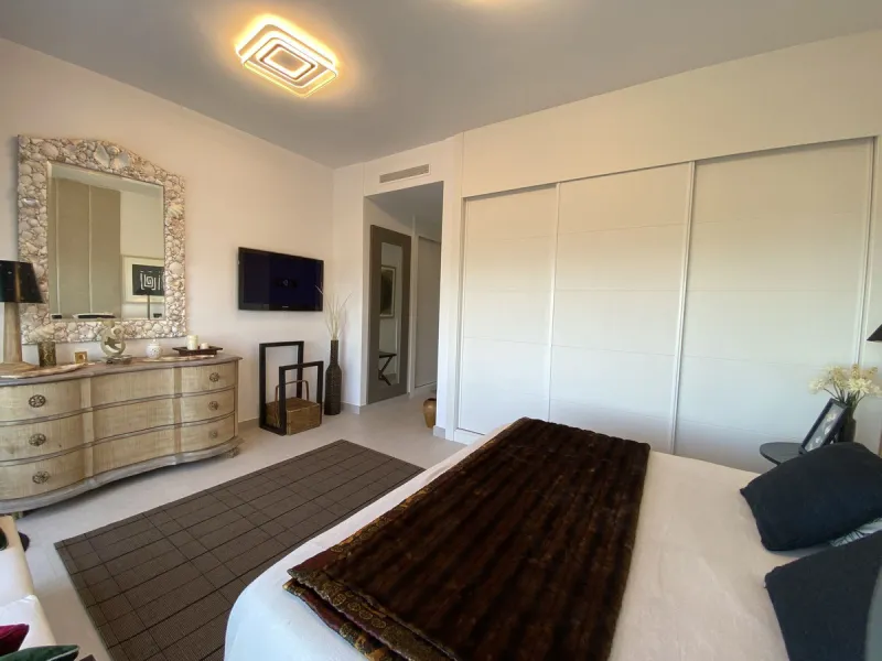 Contemporary Elegance at Finca Cortesin – Luxury Golf-Front Duplex