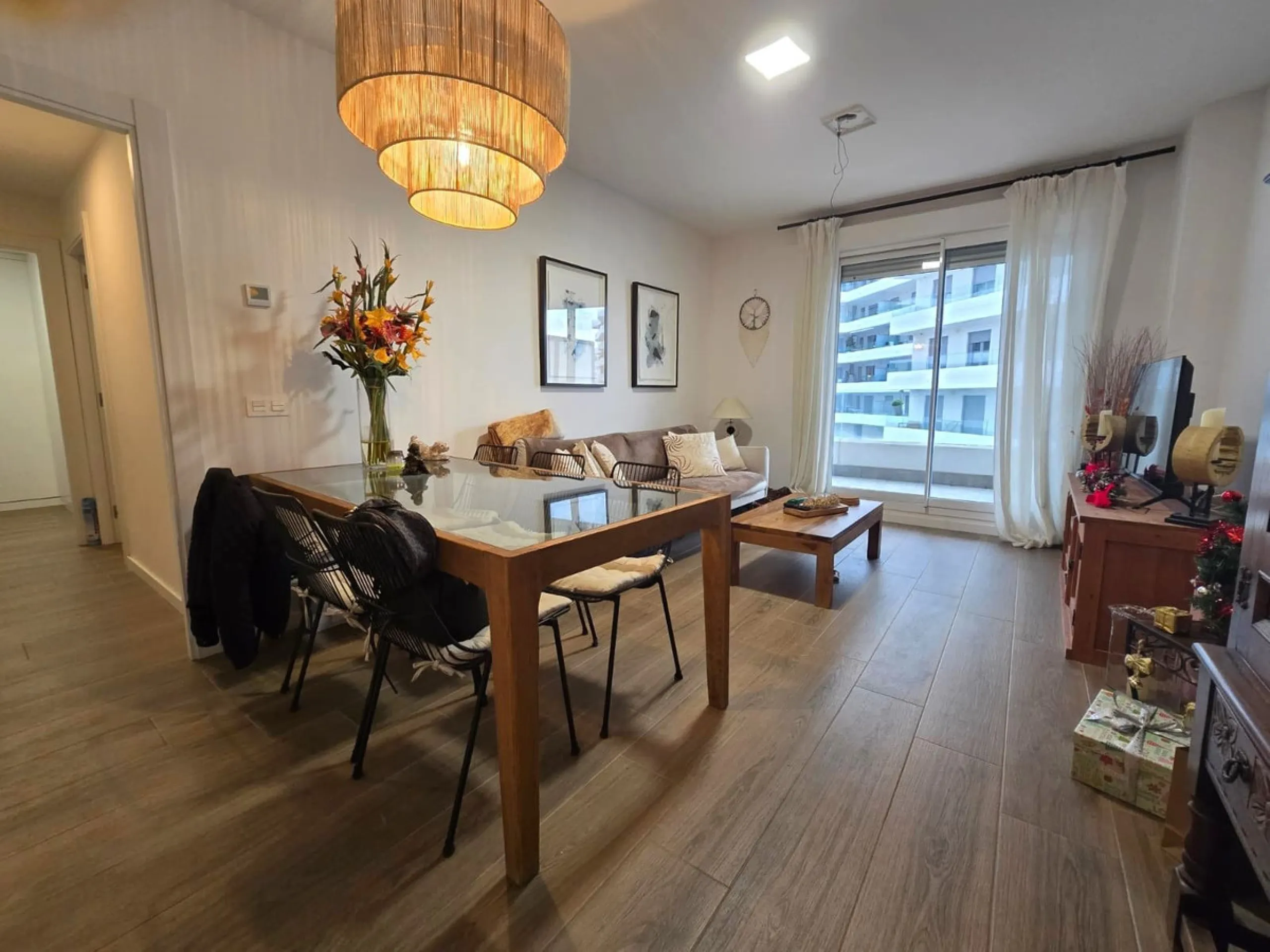 New Modern Apartment in La Campana, Nueva Andalucía, walking distance to everything!