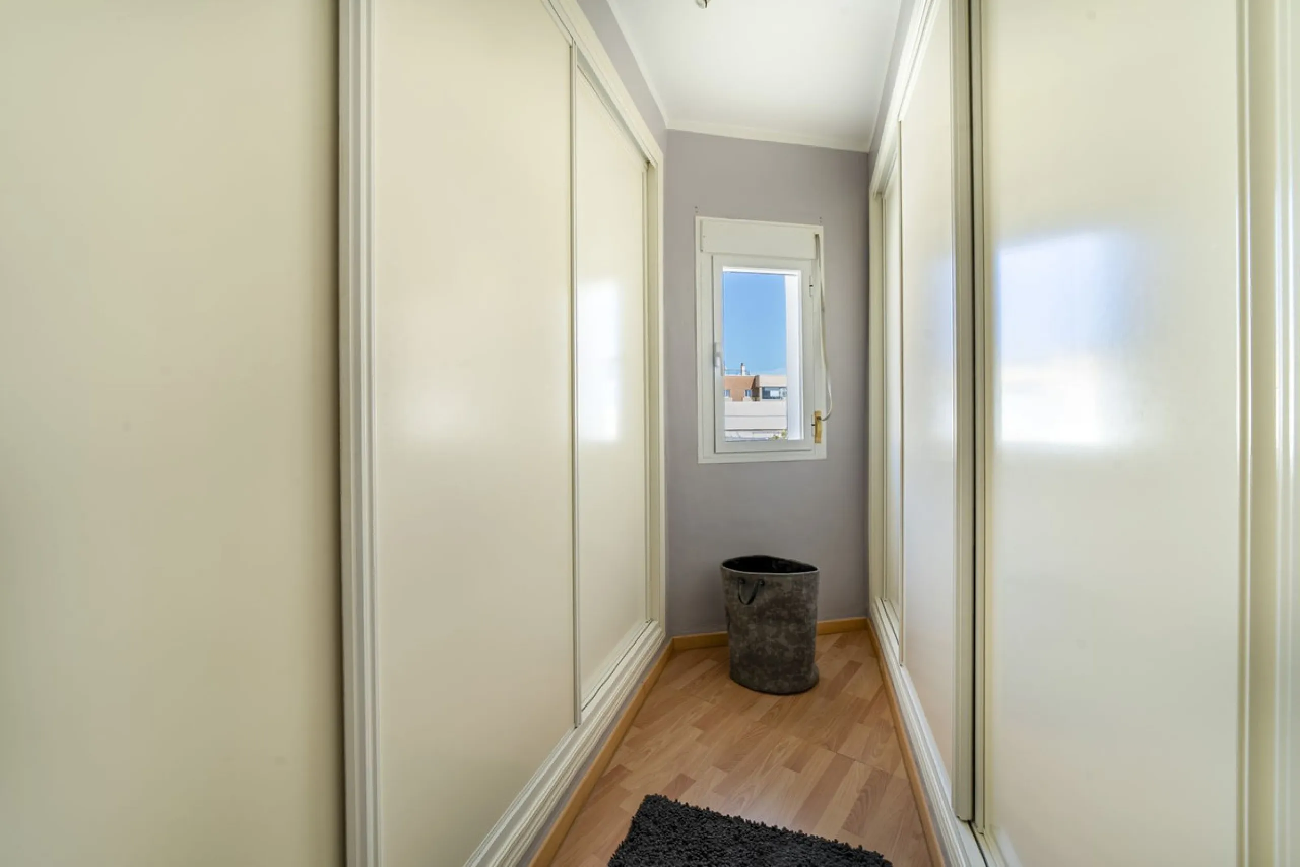 TOWNHOUSE IN ROSAMAR URBANIZATION