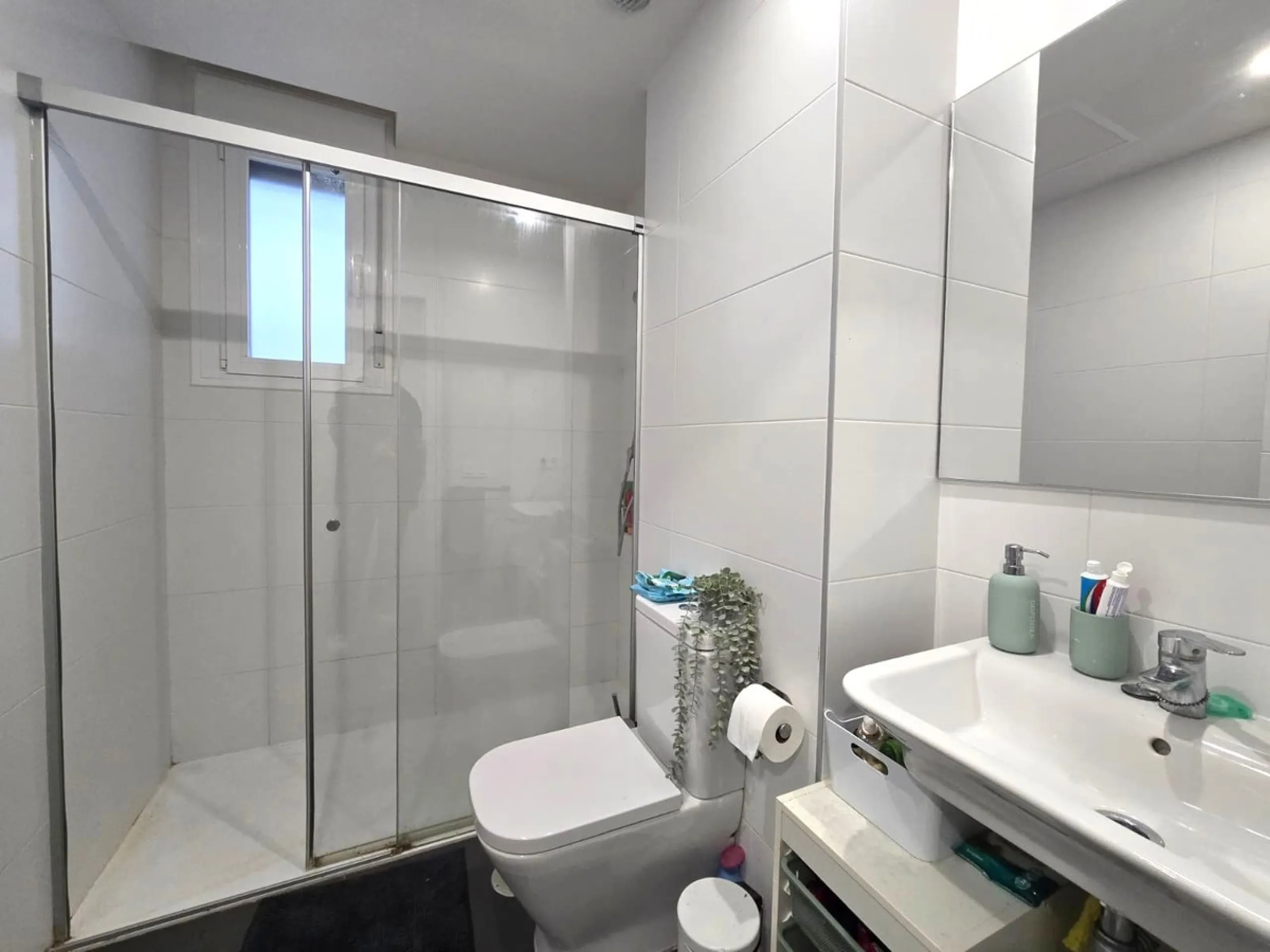 New Modern Apartment in La Campana, Nueva Andalucía, walking distance to everything!