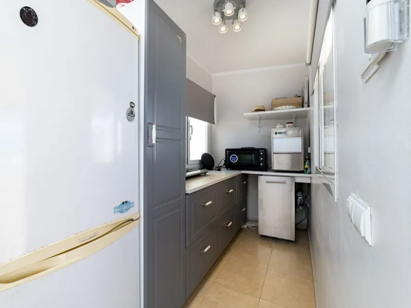 TOWNHOUSE IN ROSAMAR URBANIZATION