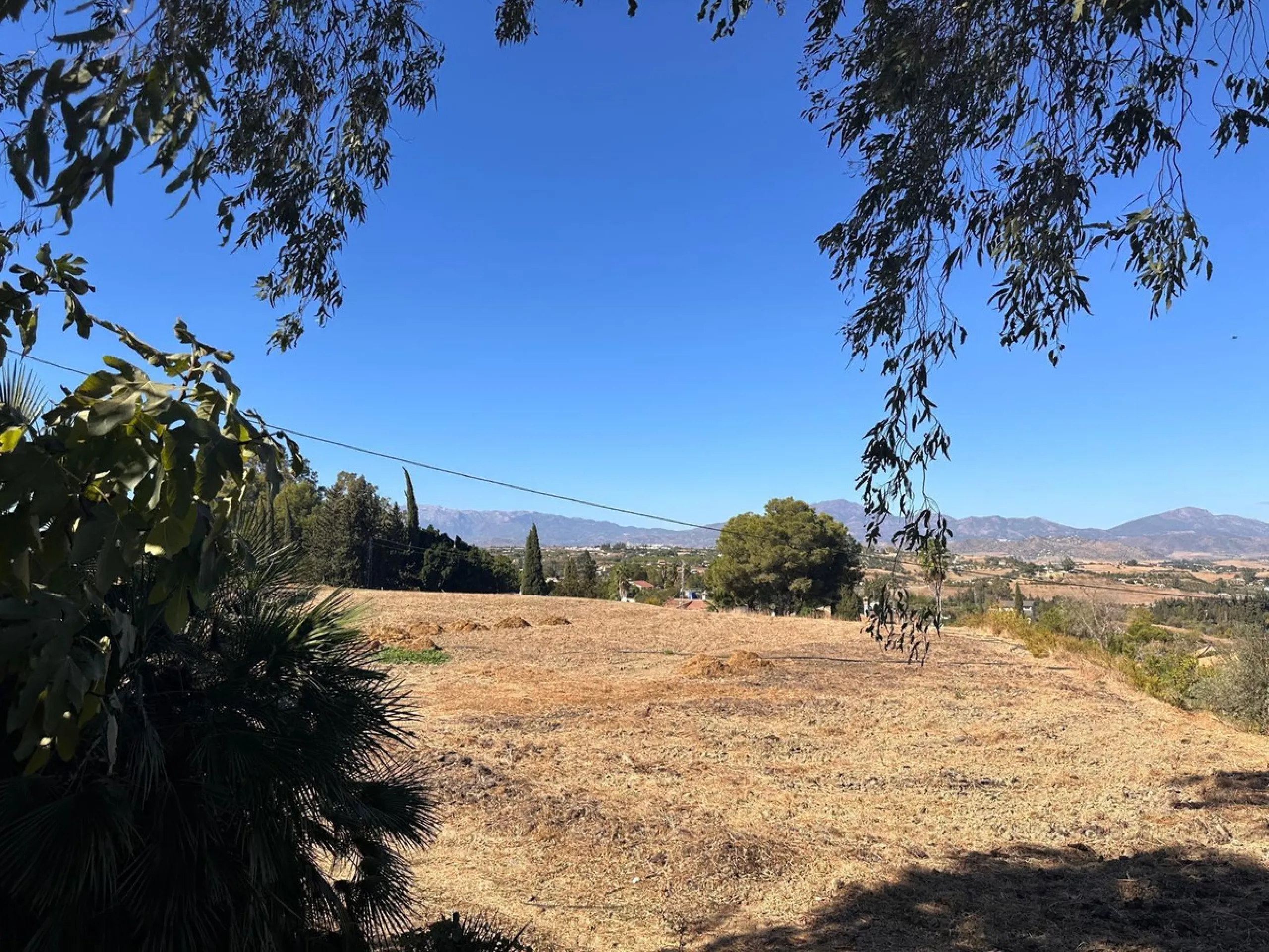 House - Finca - Cortijo в продаже в Cártama, Málaga. В доме 13 спален и 6 ванных комнат. Площадь дома 172 м². Площадь участка 7348 м²