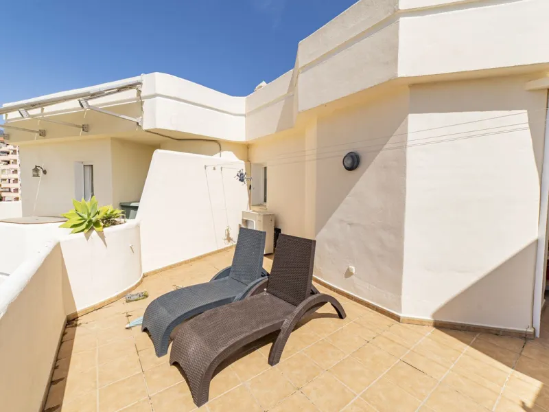 TOWNHOUSE IN ROSAMAR URBANIZATION