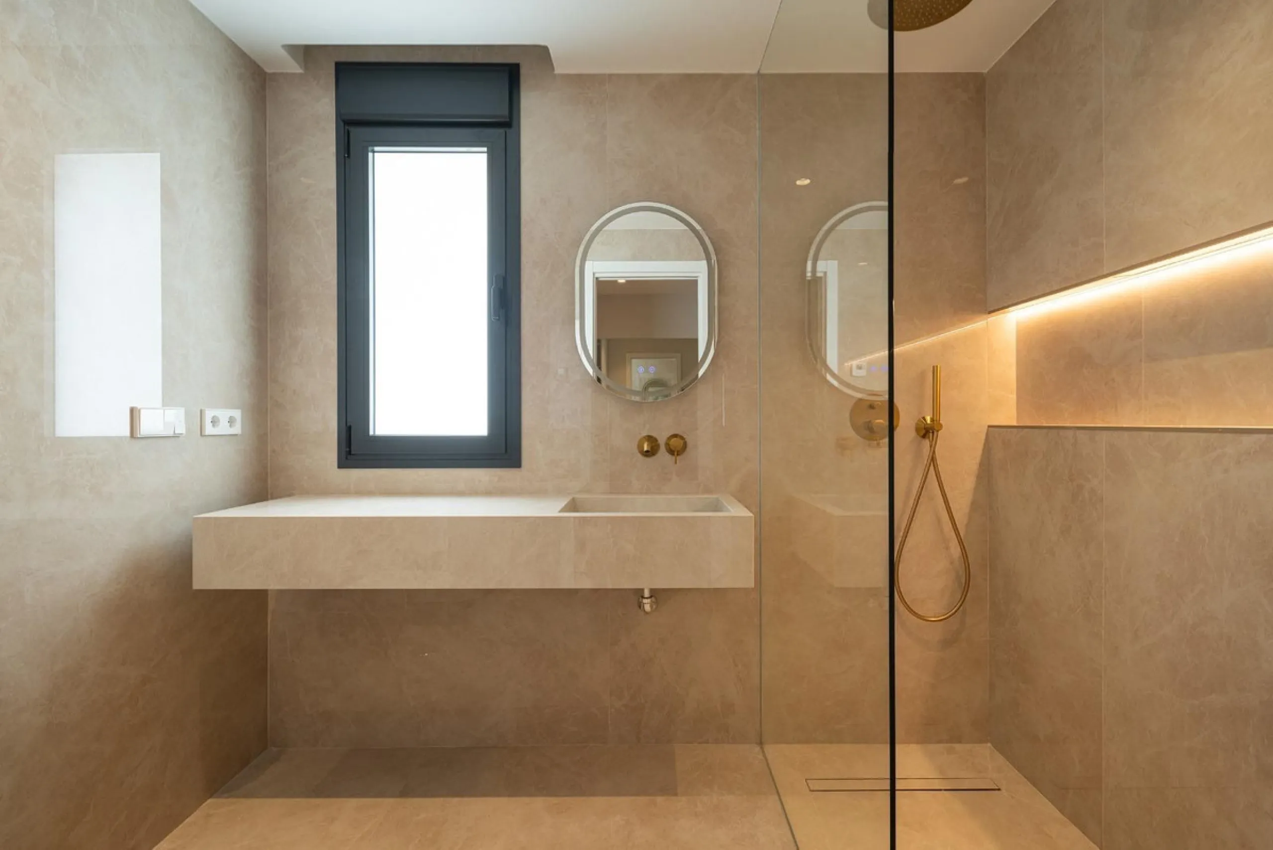 ICONIC 5-BEDROOM LUXURY VILLA IN RANCHO SANTA MÓNICA – BENALMÁDENA