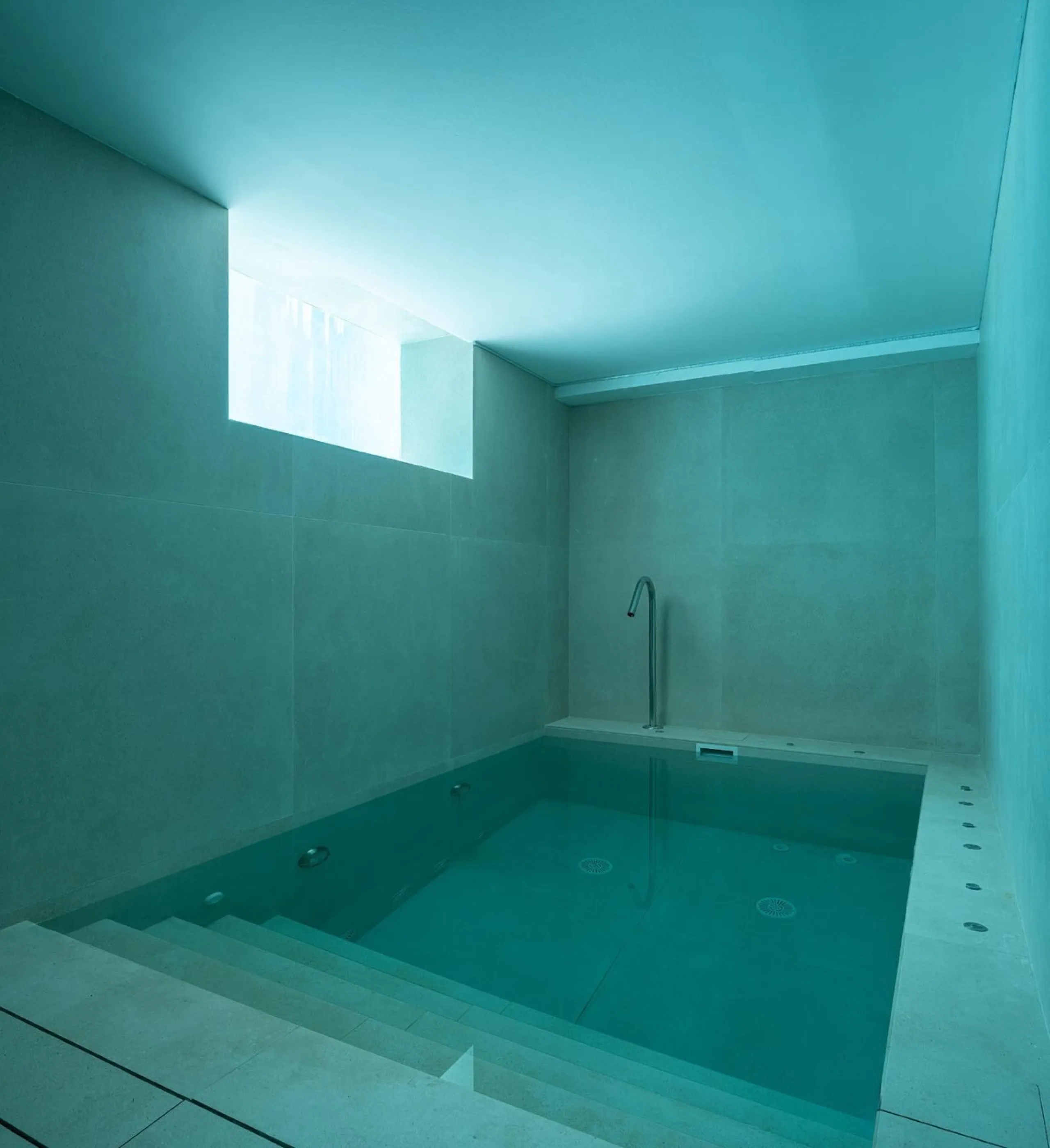 ICONIC 5-BEDROOM LUXURY VILLA IN RANCHO SANTA MÓNICA – BENALMÁDENA
