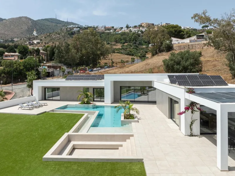 ICONIC 5-BEDROOM LUXURY VILLA IN RANCHO SANTA MÓNICA – BENALMÁDENA