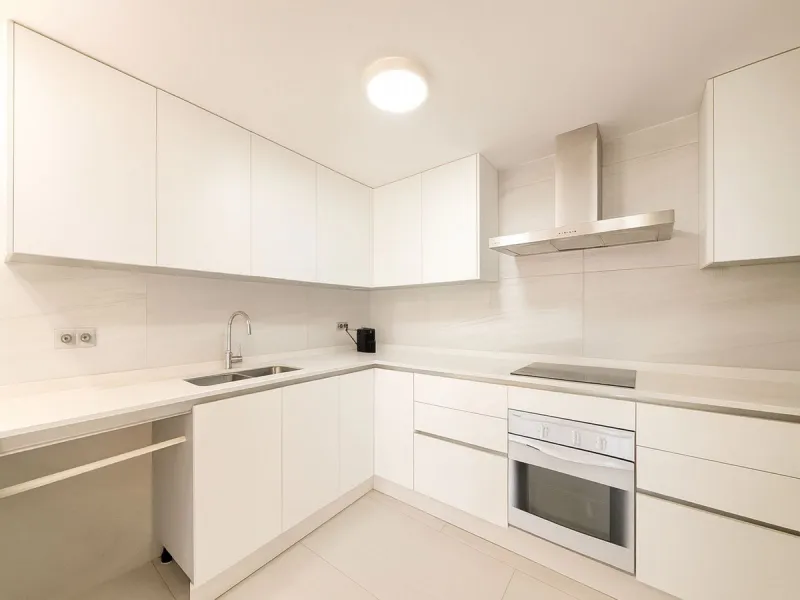 Apartment - Ground Floor Apartment в продаже в Marbella, Málaga. В доме 1 спален и 1 ванных комнат. Площадь дома 110 м²