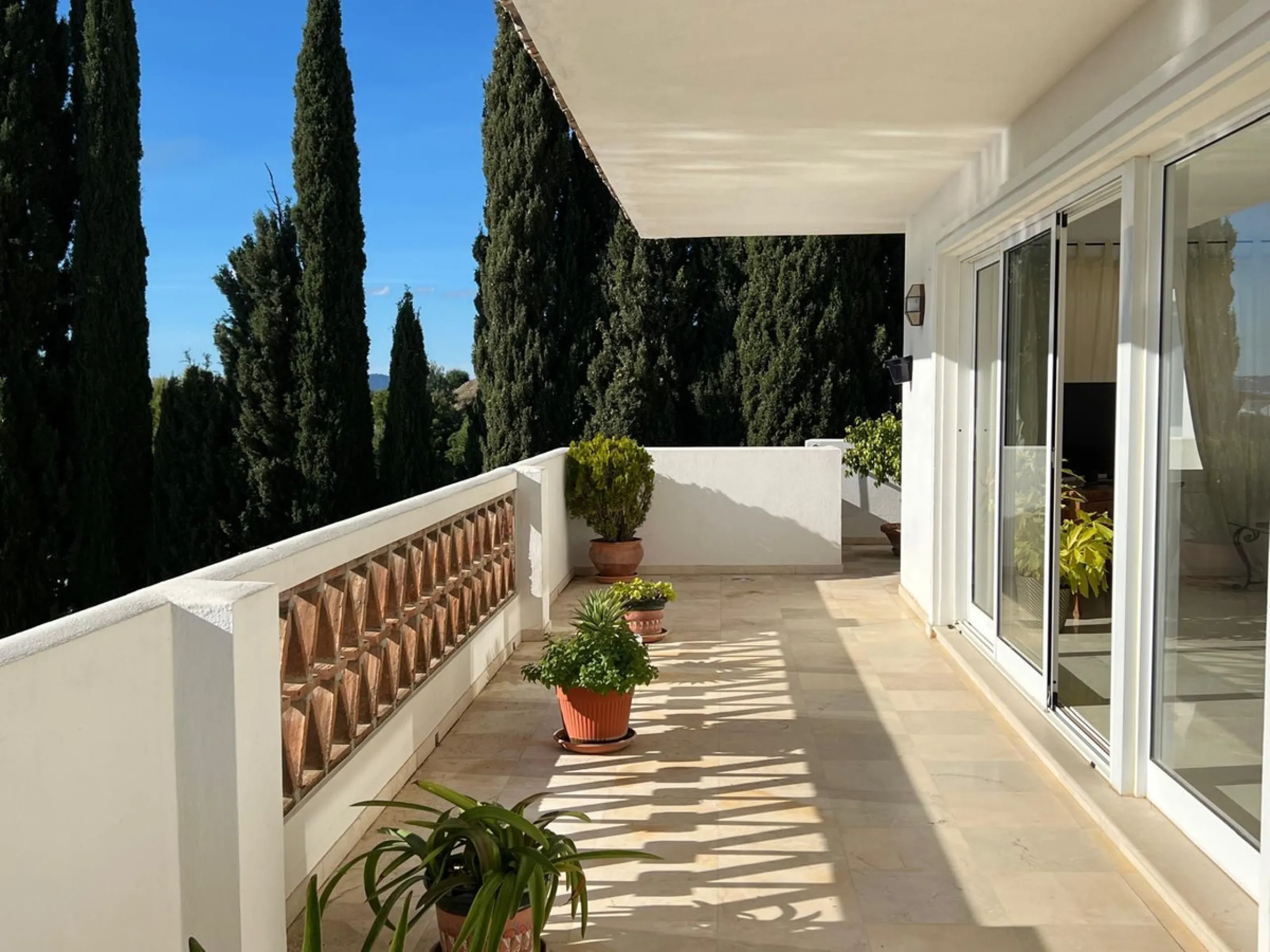 LOVELY ANDALUSIAN VILLA with AMAZING PANORAMIC VIEWS only a few minutes from Mijas Pueblo!!