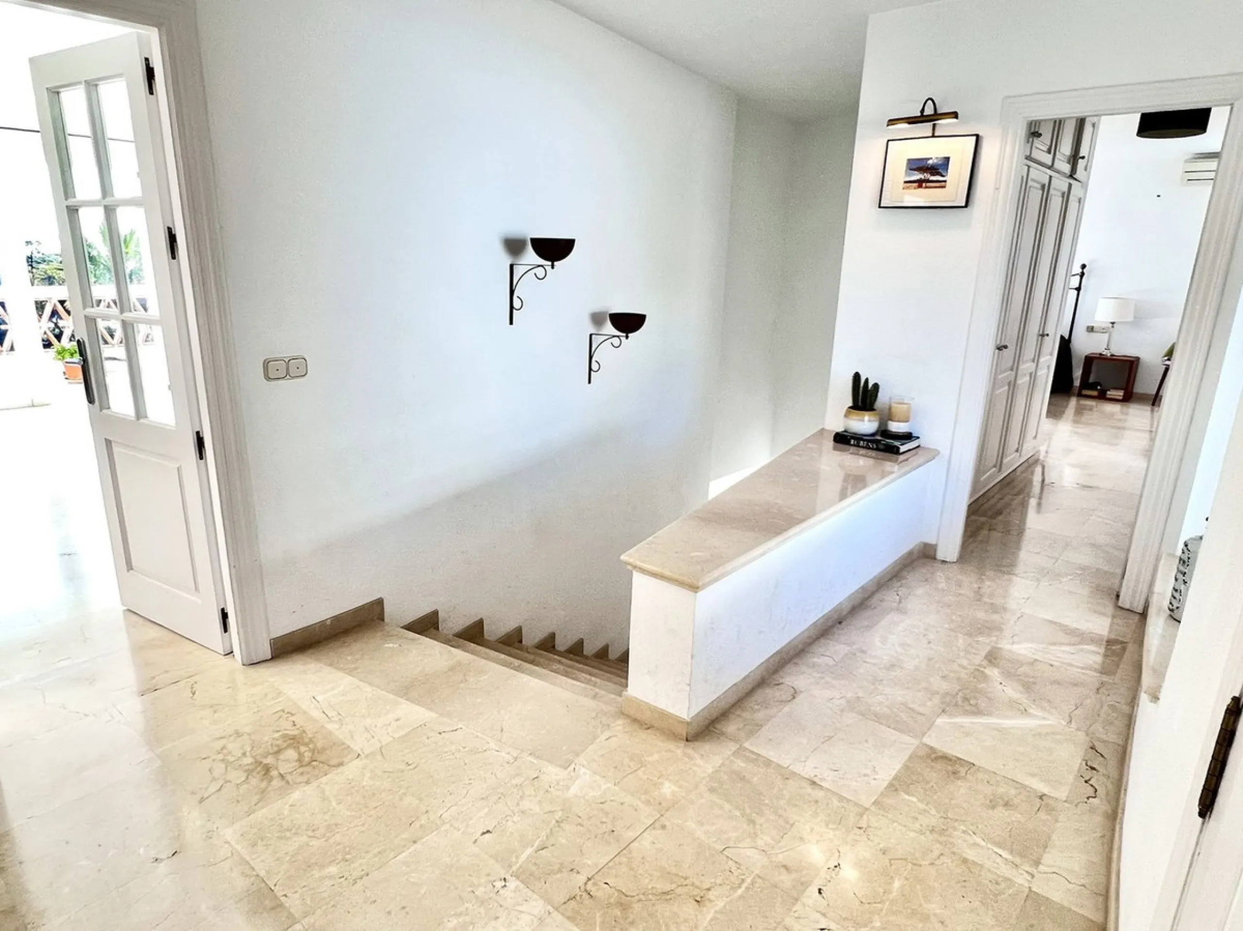 LOVELY ANDALUSIAN VILLA with AMAZING PANORAMIC VIEWS only a few minutes from Mijas Pueblo!!