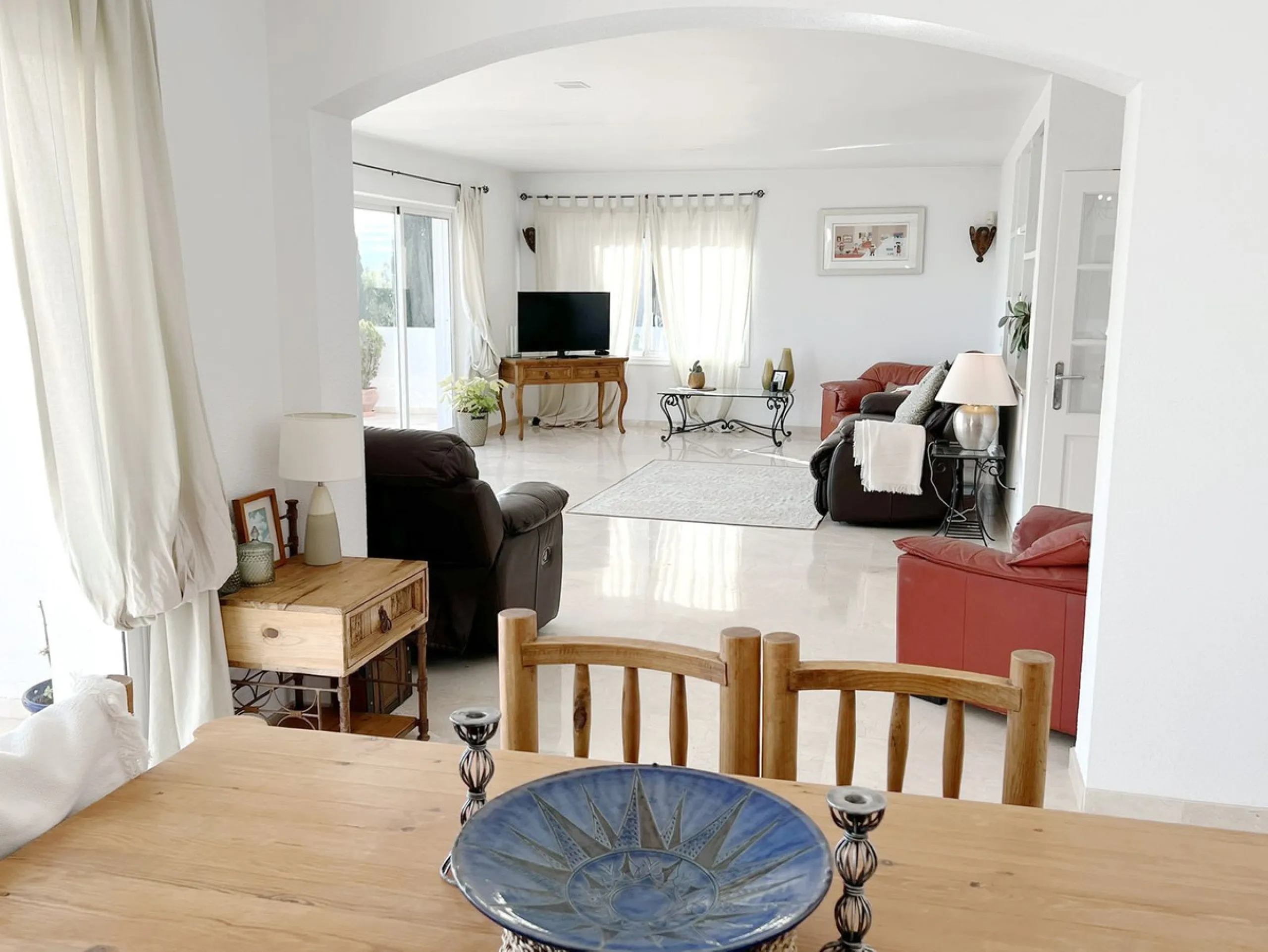 LOVELY ANDALUSIAN VILLA with AMAZING PANORAMIC VIEWS only a few minutes from Mijas Pueblo!!