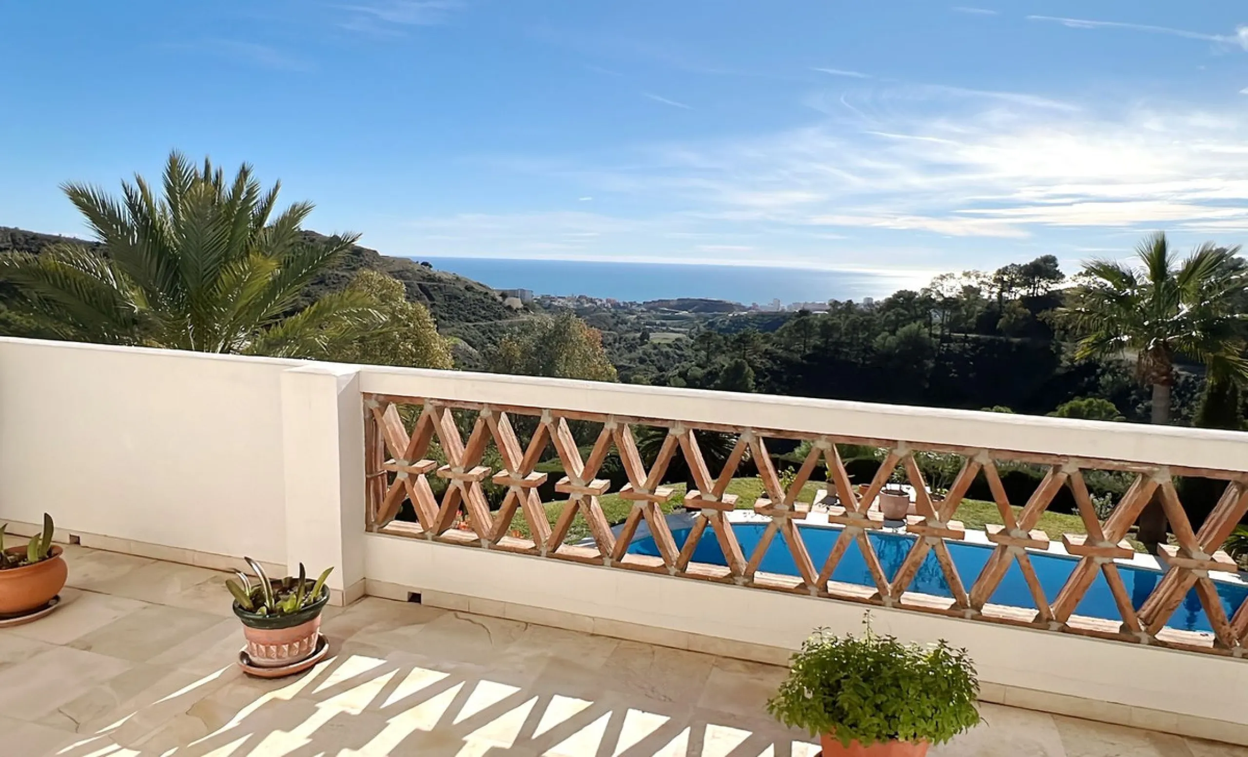 LOVELY ANDALUSIAN VILLA with AMAZING PANORAMIC VIEWS only a few minutes from Mijas Pueblo!!