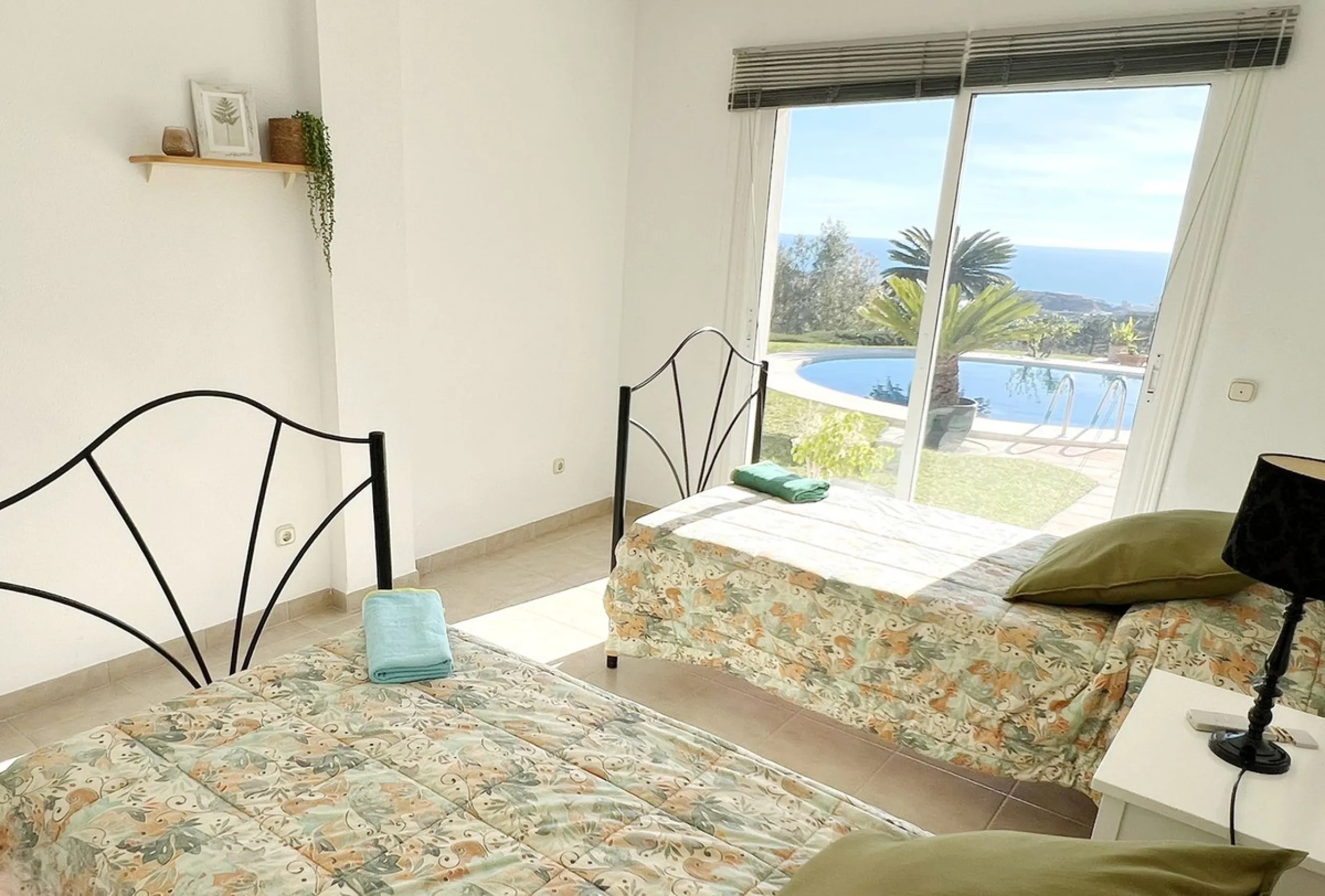 LOVELY ANDALUSIAN VILLA with AMAZING PANORAMIC VIEWS only a few minutes from Mijas Pueblo!!