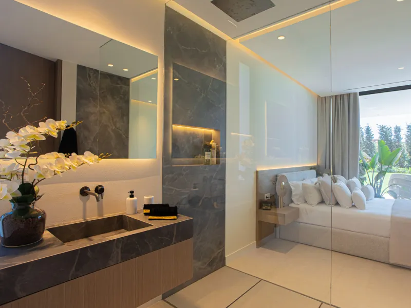 Experience unparalleled luxury in this stunning Los Monteros villa, where every detail has been crafted for sophisticated living. Boasting 6 en-suite bedrooms, a separate maid's apartment, and 8 bathrooms, this residence offers space, comfort, and style a