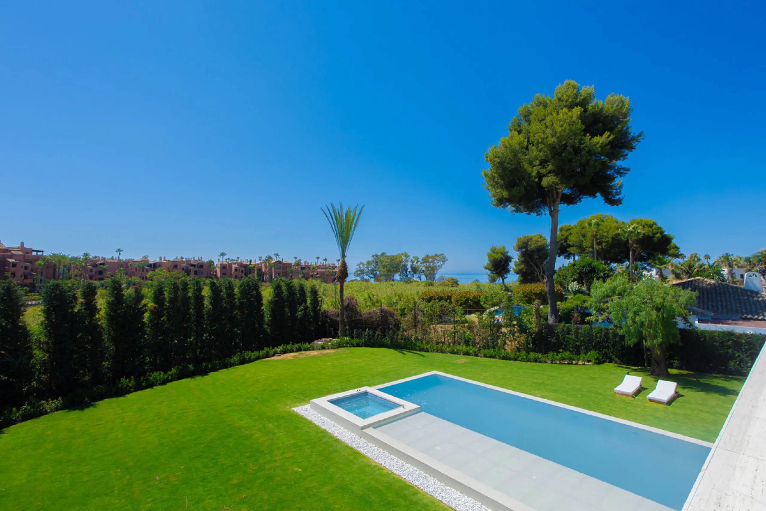 Experience unparalleled luxury in this stunning Los Monteros villa, where every detail has been crafted for sophisticated living. Boasting 6 en-suite bedrooms, a separate maid's apartment, and 8 bathrooms, this residence offers space, comfort, and style a