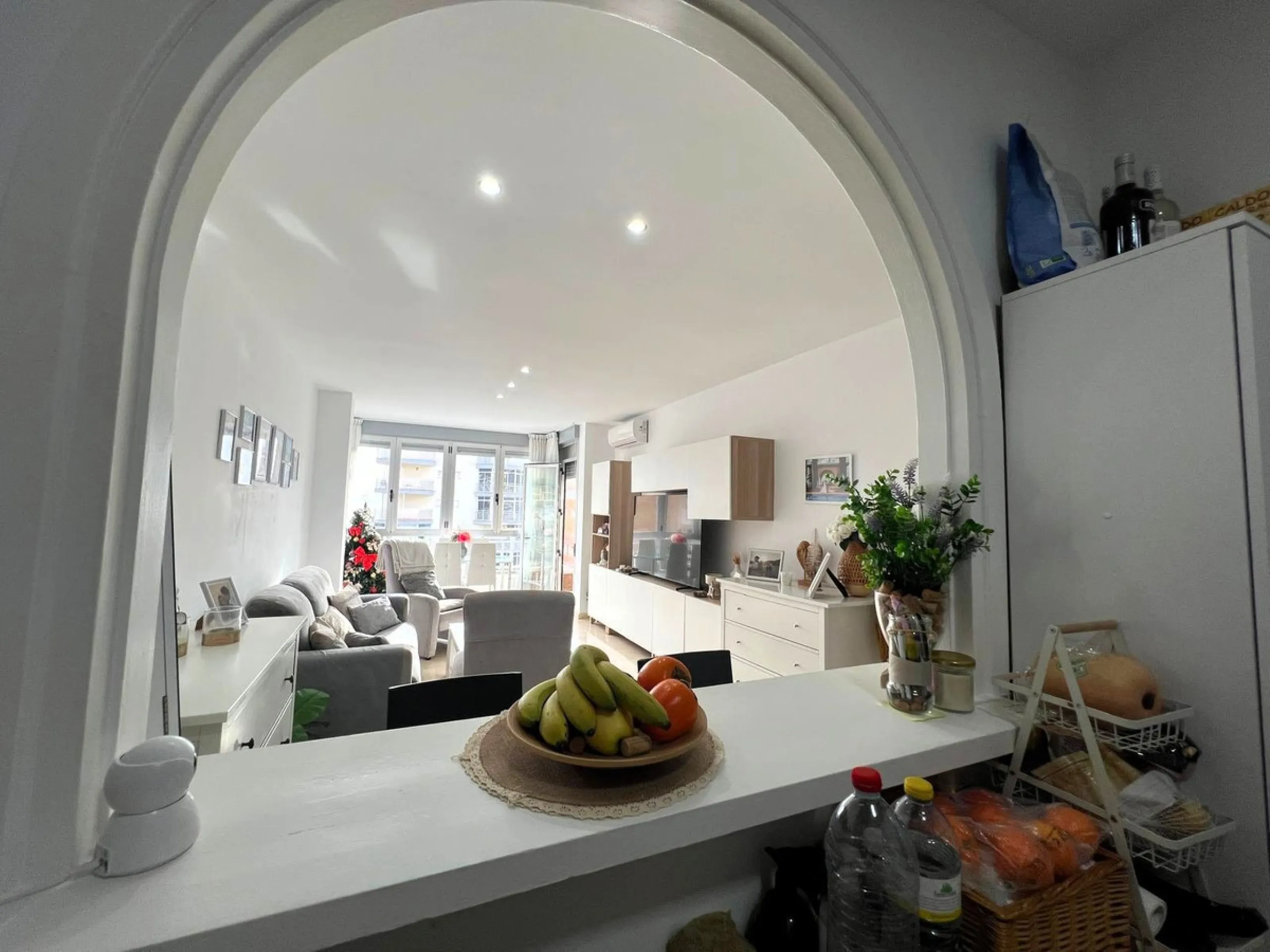 Apartment - Middle Floor Apartment в продаже в Fuengirola, Málaga. В доме 1 спален и 1 ванных комнат. Площадь дома 75 м²