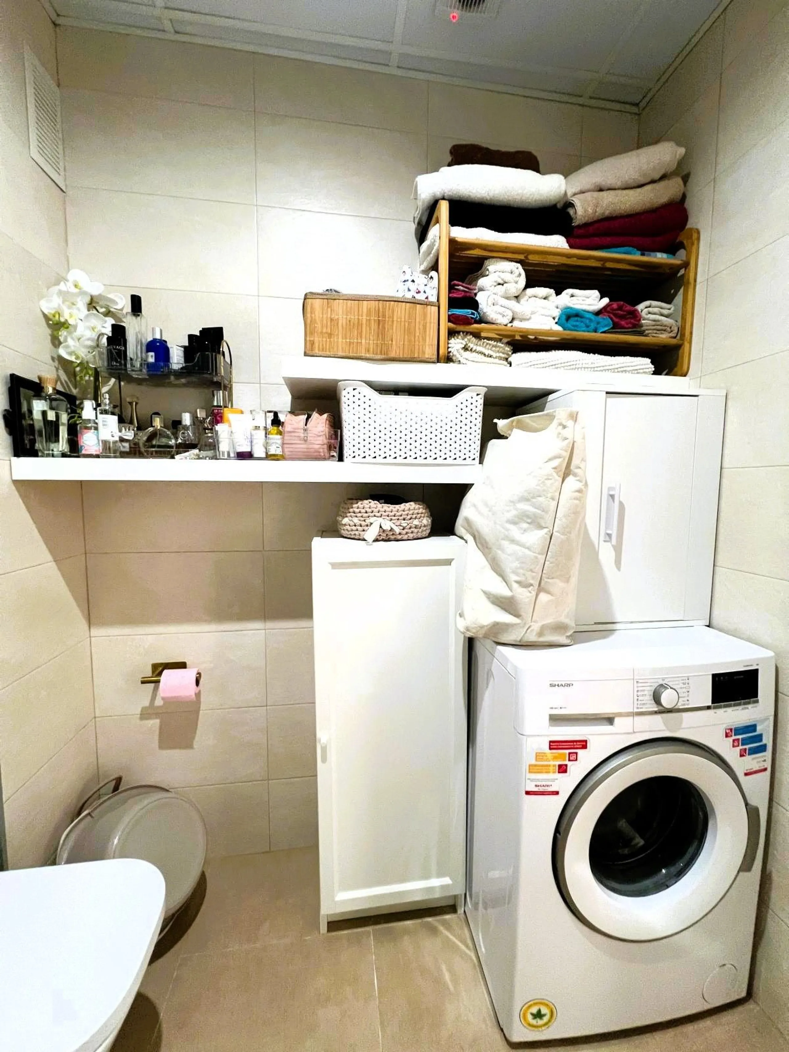 Apartment - Middle Floor Apartment в продаже в Fuengirola, Málaga. В доме 1 спален и 1 ванных комнат. Площадь дома 75 м²