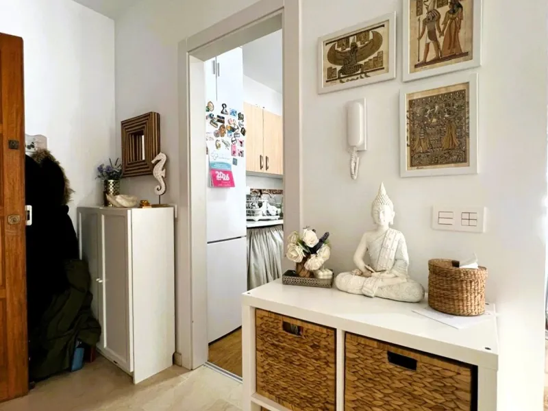 Apartment - Middle Floor Apartment в продаже в Fuengirola, Málaga. В доме 1 спален и 1 ванных комнат. Площадь дома 75 м²