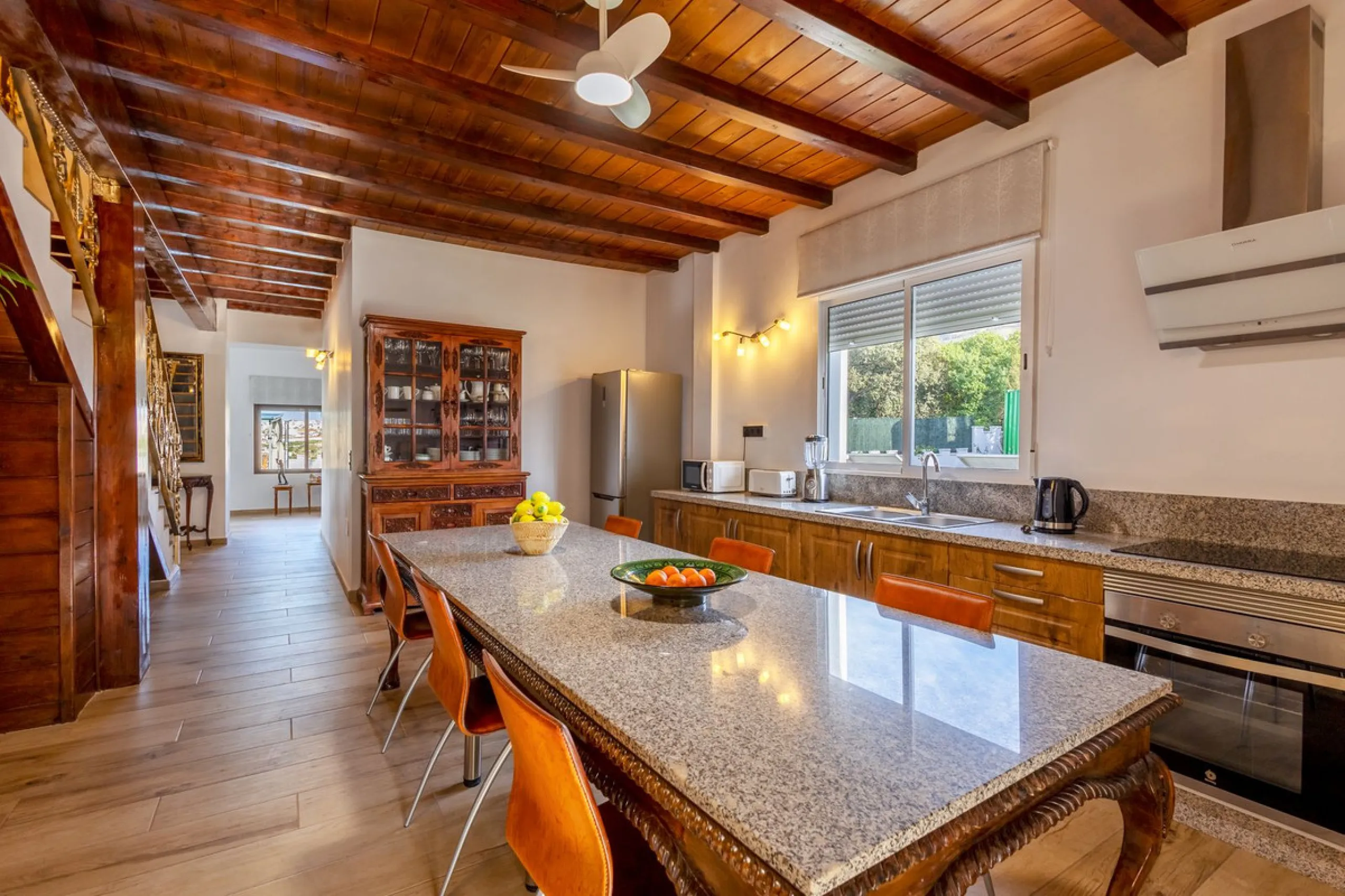 House - Detached Villa в продаже в Alhaurín el Grande, Málaga. В доме 6 спален и 5 ванных комнат. Площадь дома 336 м². Площадь участка 11788 м²