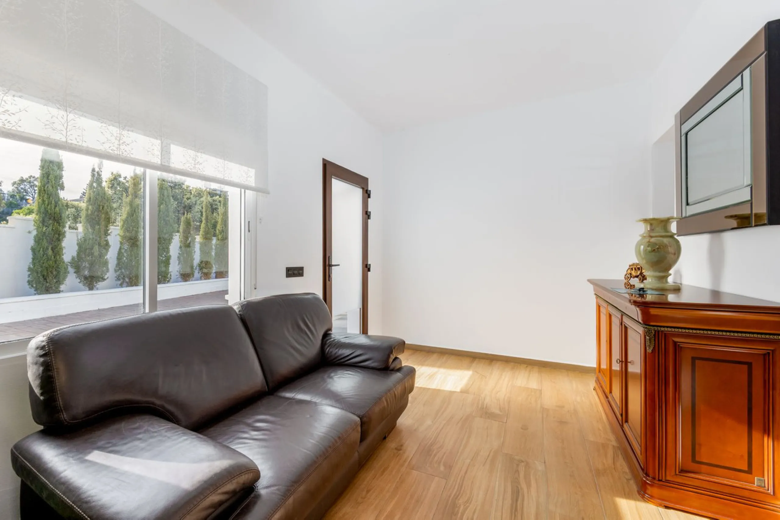 House - Detached Villa в продаже в Alhaurín el Grande, Málaga. В доме 6 спален и 5 ванных комнат. Площадь дома 336 м². Площадь участка 11788 м²