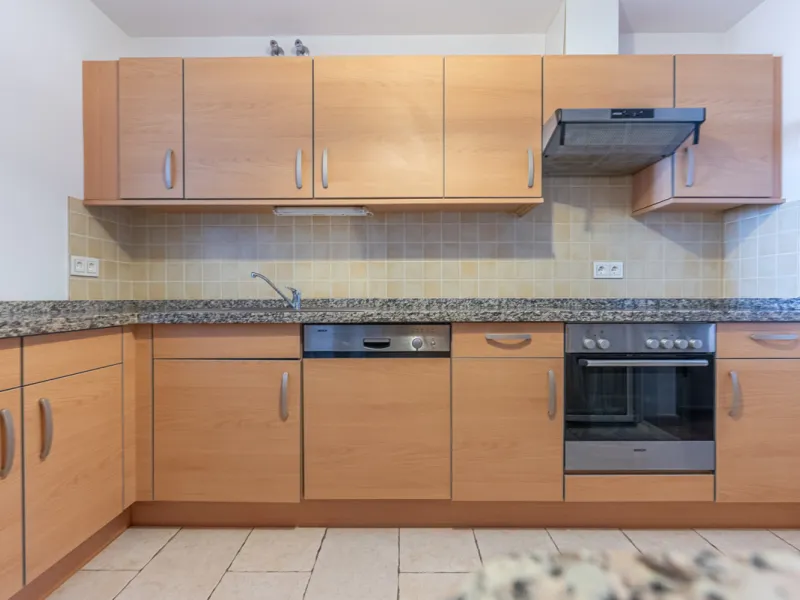 Apartment - Middle Floor Apartment в продаже в Benahavís, Málaga. В доме 2 спален и 2 ванных комнат. Площадь дома 116 м². Площадь участка 15 м²