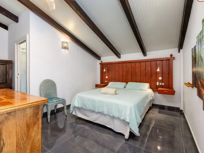 House - Detached Villa в продаже в Alhaurín el Grande, Málaga. В доме 6 спален и 5 ванных комнат. Площадь дома 336 м². Площадь участка 11788 м²